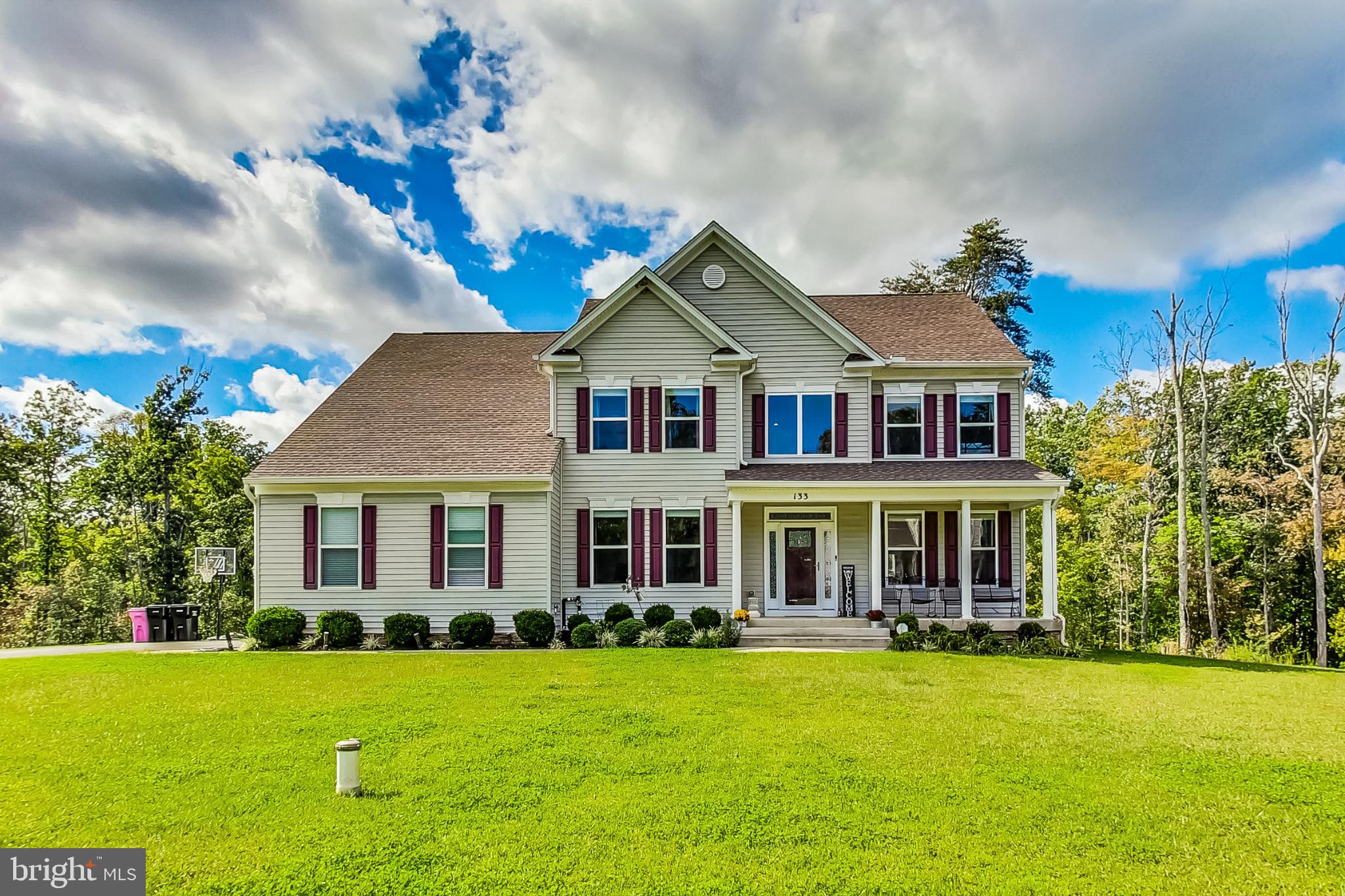 BROOKE POINT ESTATES - Residential Lease