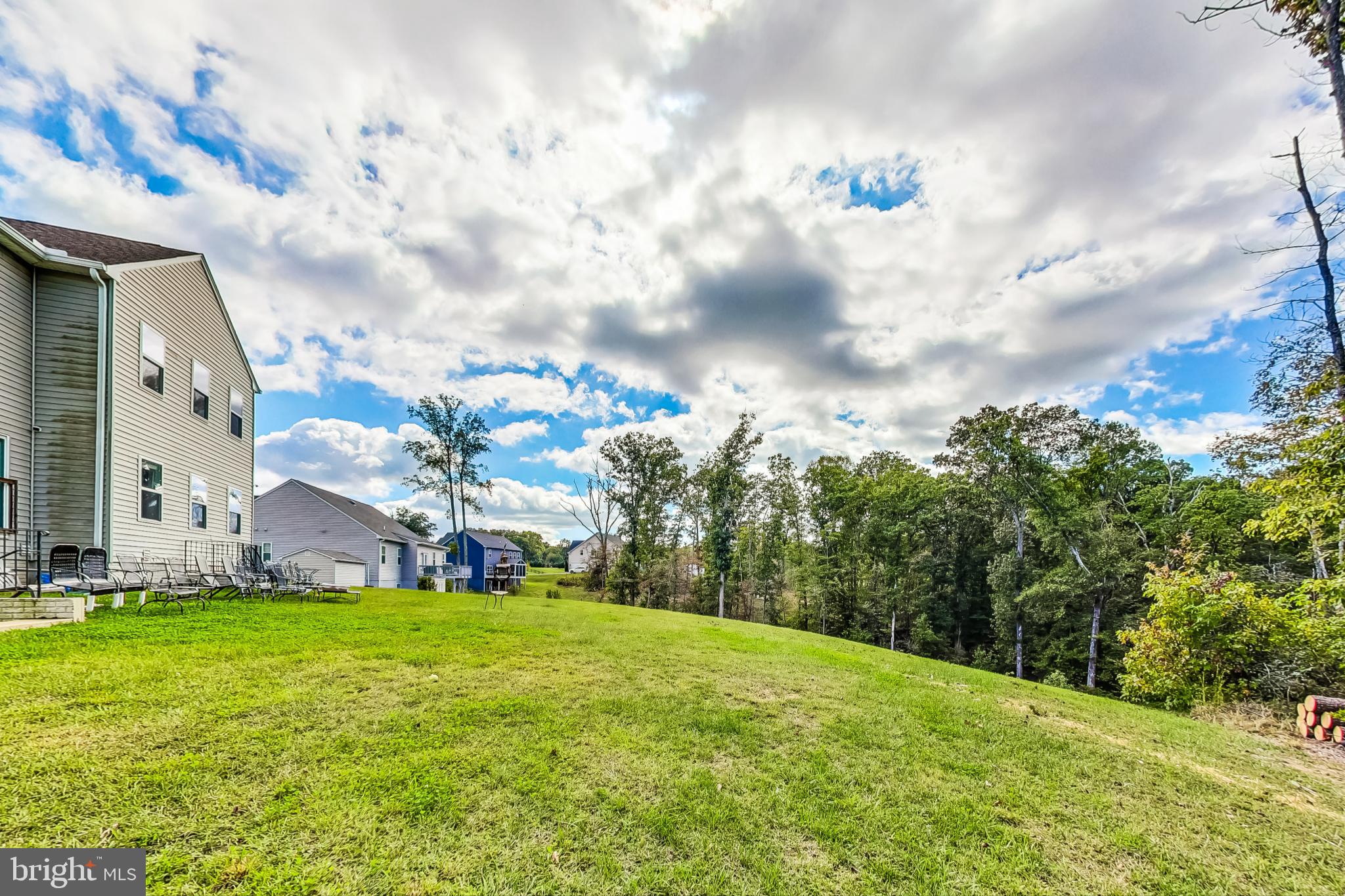BROOKE POINT ESTATES - Residential Lease
