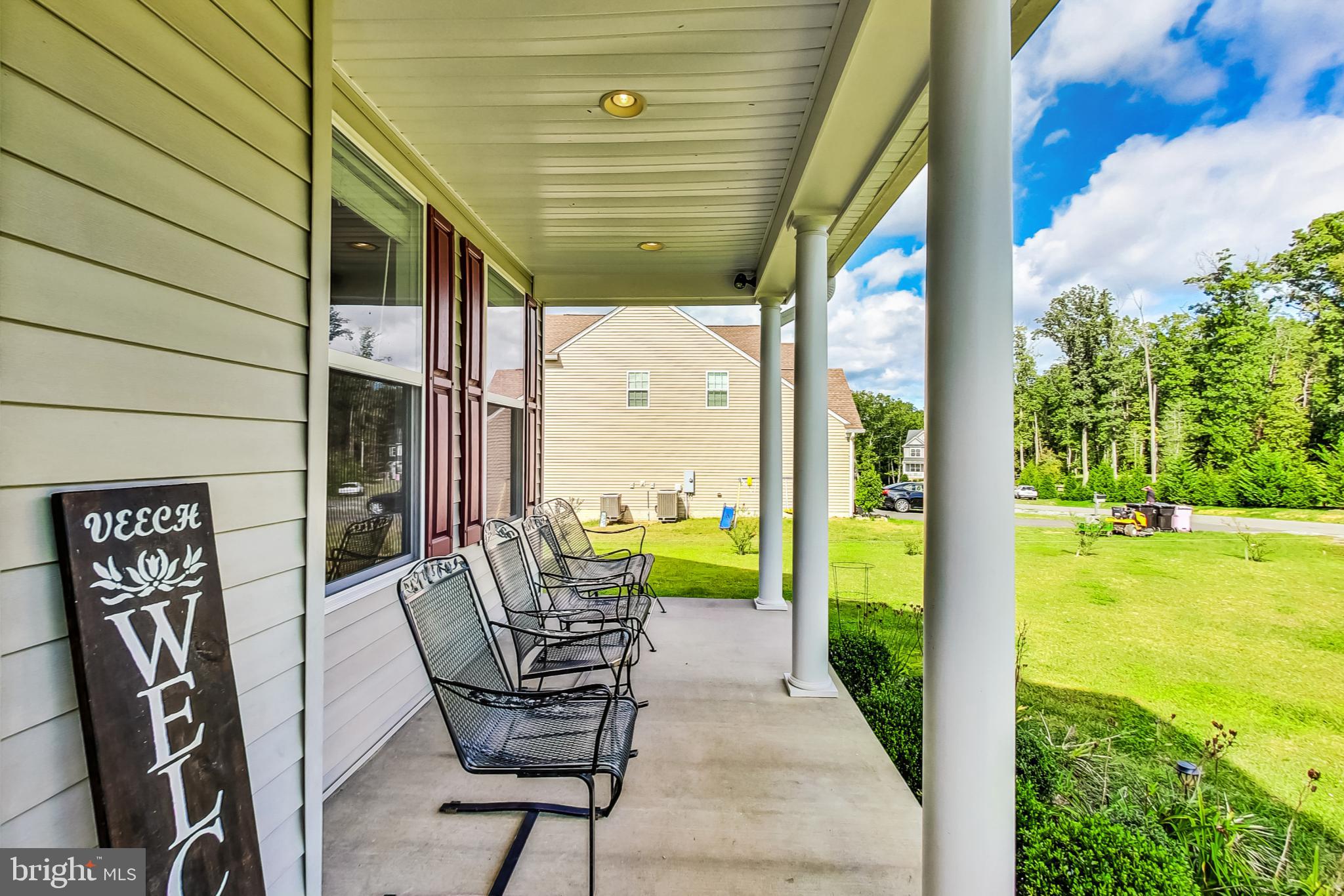BROOKE POINT ESTATES - Residential Lease