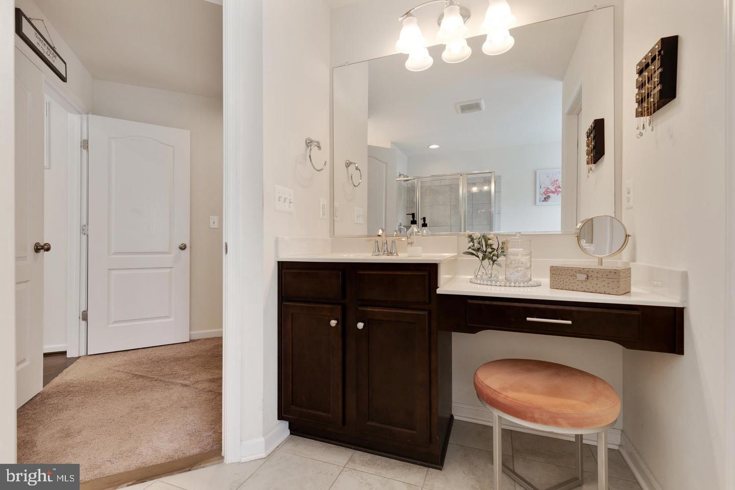 BROOKE POINT ESTATES - Residential Lease
