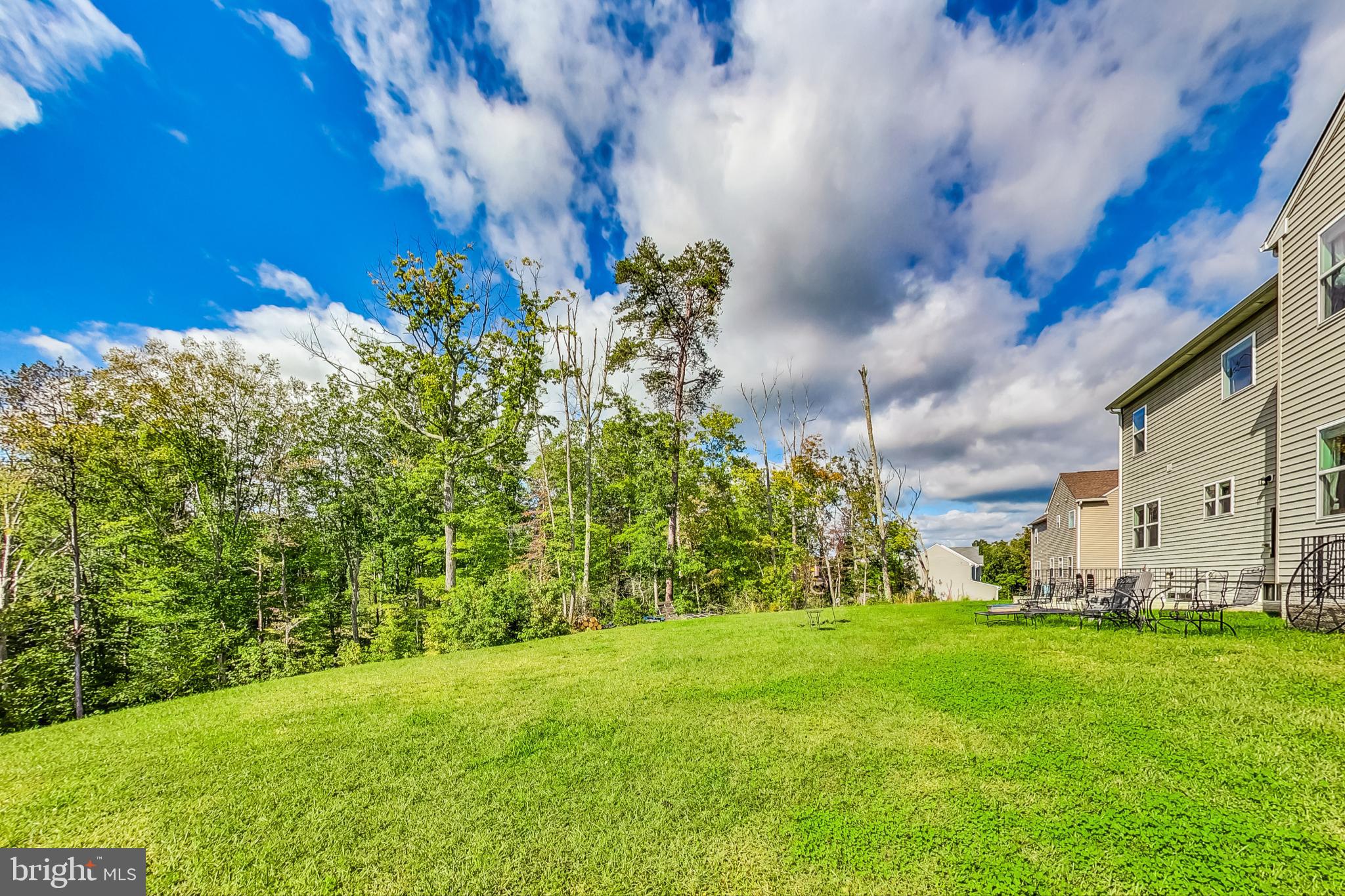 BROOKE POINT ESTATES - Residential Lease