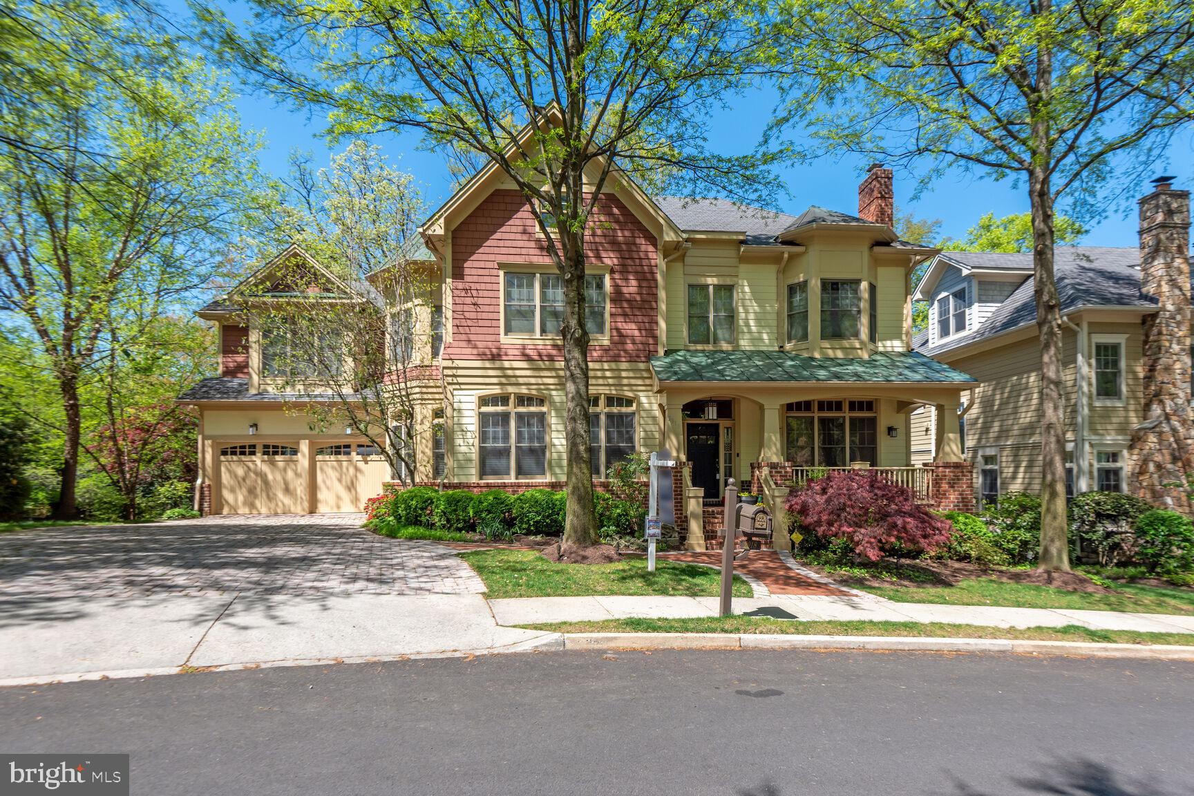 WOODMONT - Residential