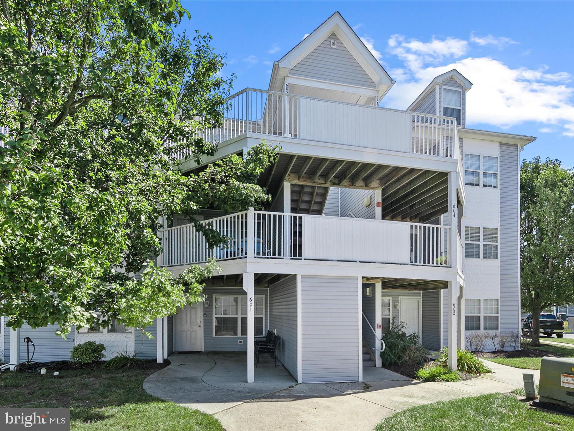 BETHANY BAY - Residential
