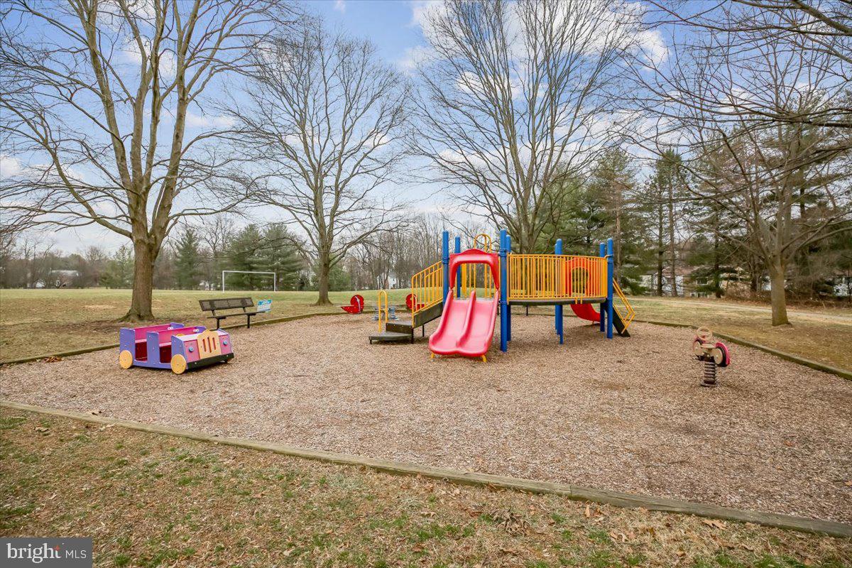 DUFIEF MILL ESTATES - Residential