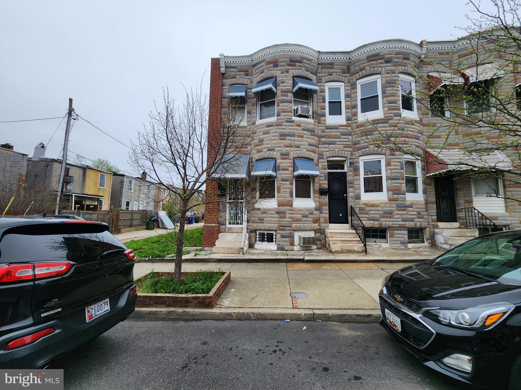SANDTOWN-WINCHESTER - Residential