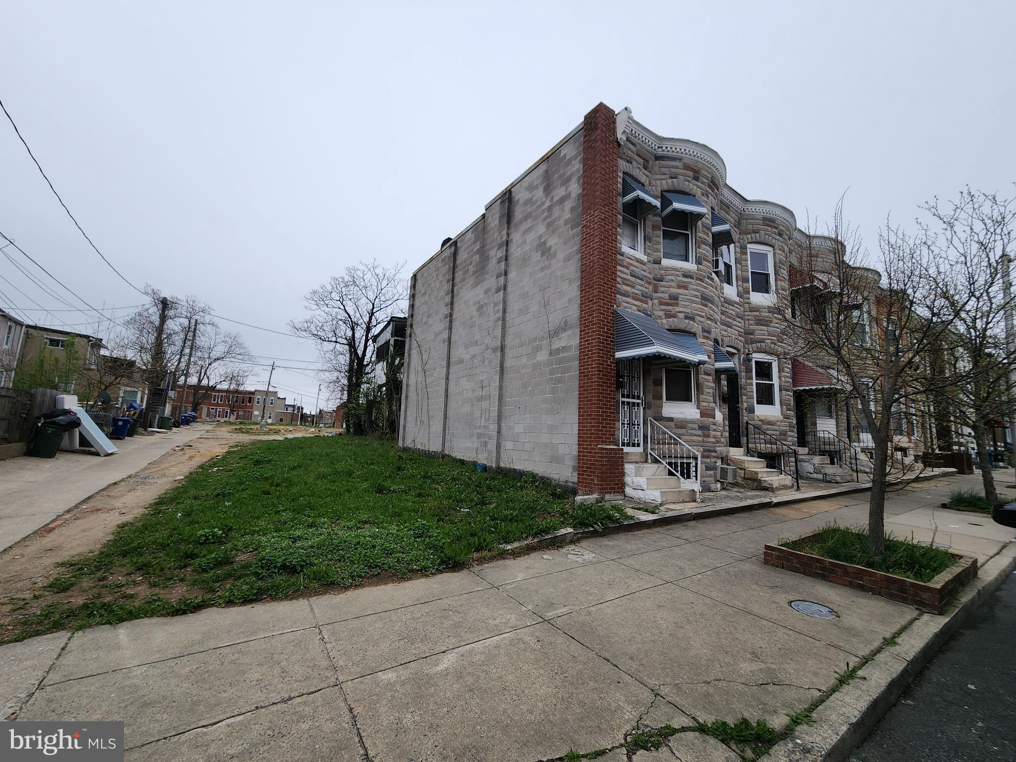 SANDTOWN-WINCHESTER - Residential