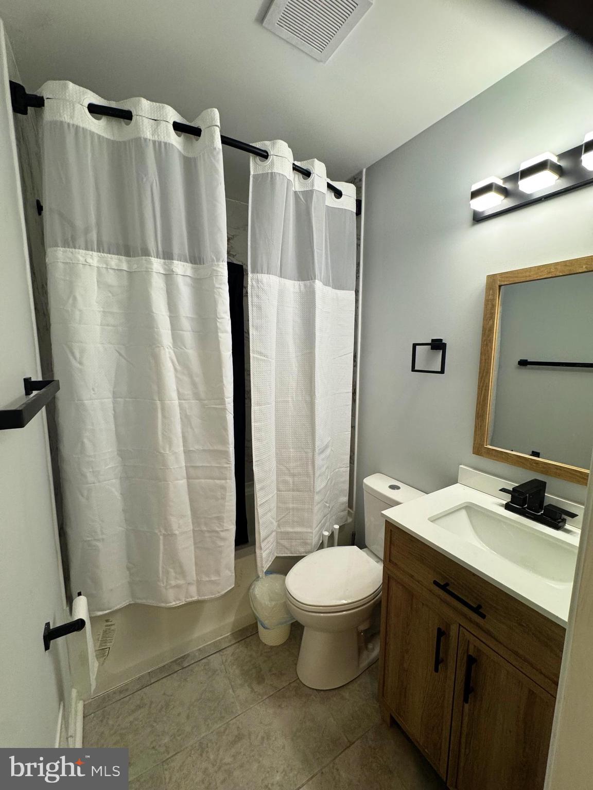 ROGERS 1ST ADDN - Residential