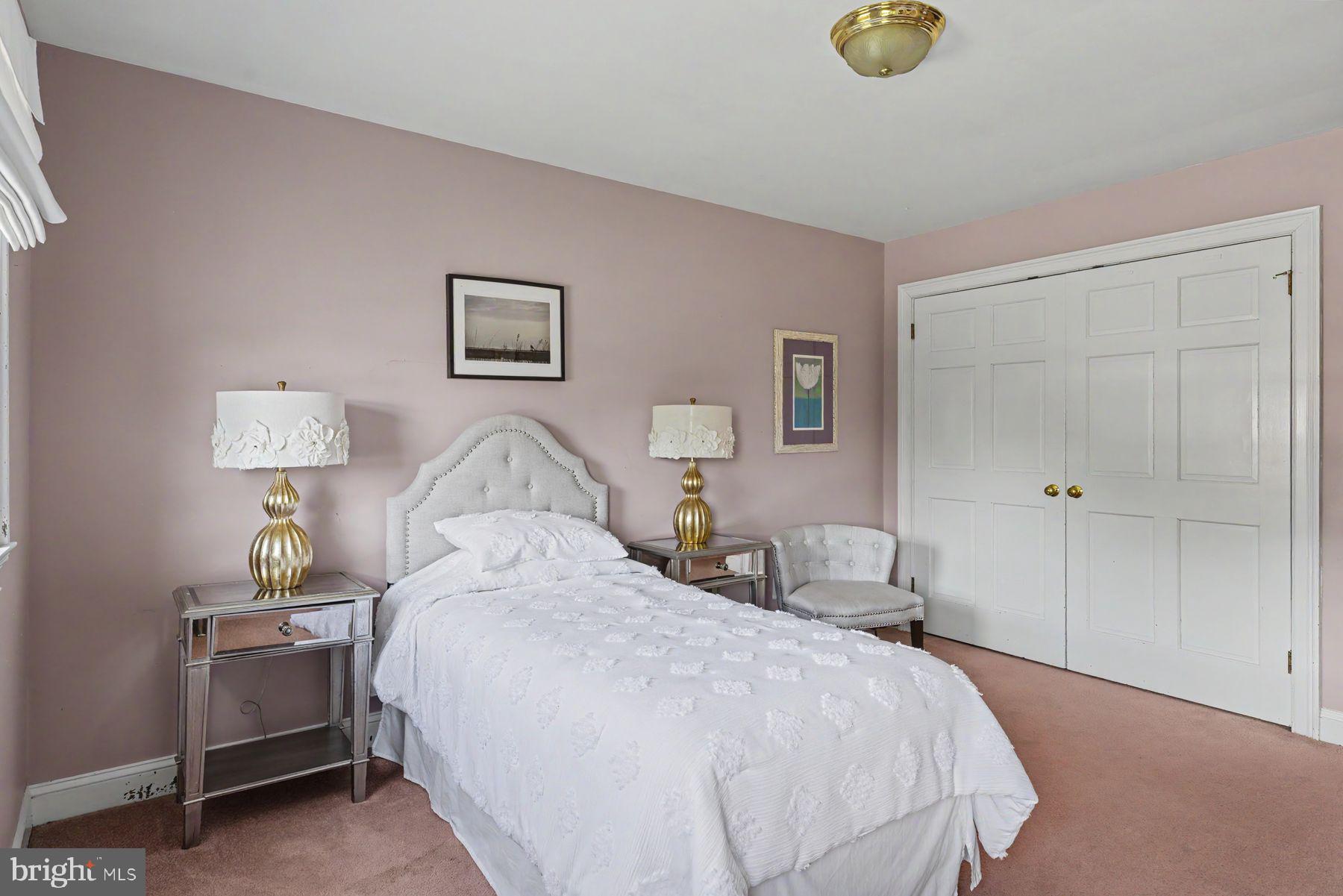BROOKWOOD ESTS - Residential
