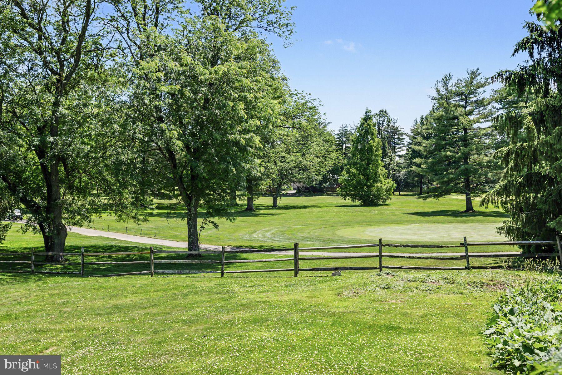 BROOKWOOD ESTS - Residential