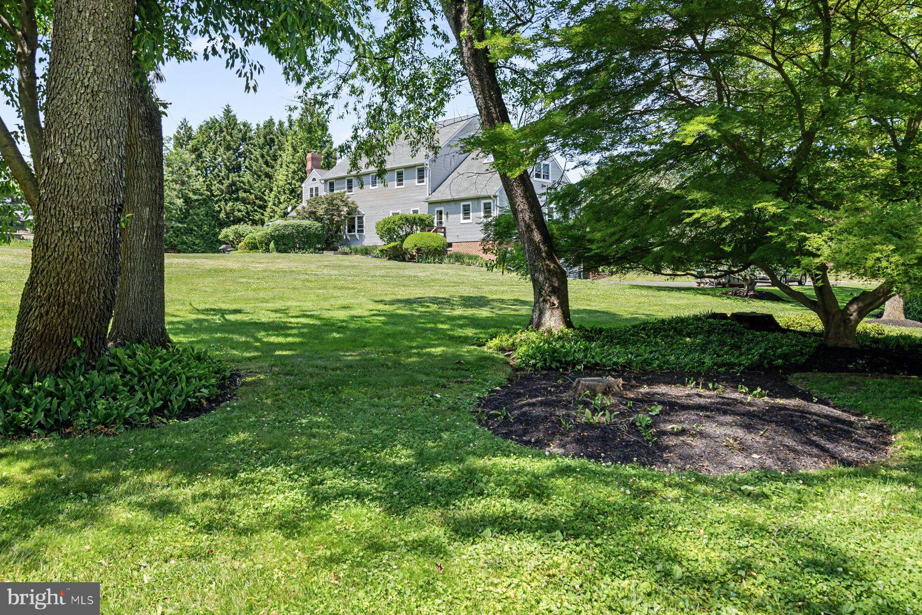 BROOKWOOD ESTS - Residential