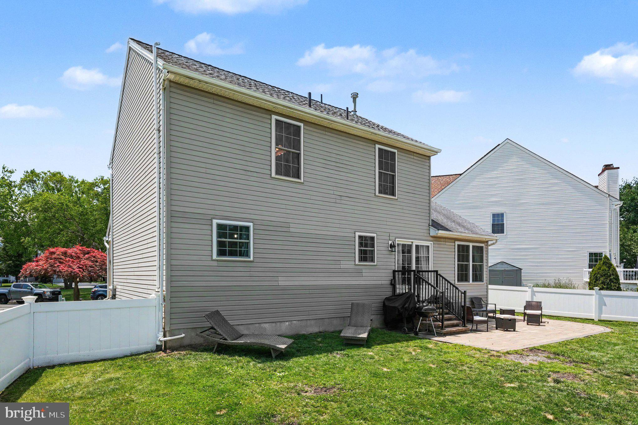 WATERFORD GREENE - Residential