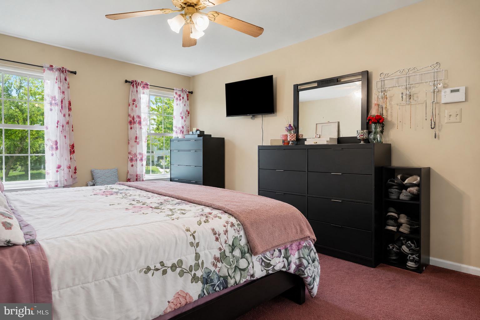 WATERFORD GREENE - Residential