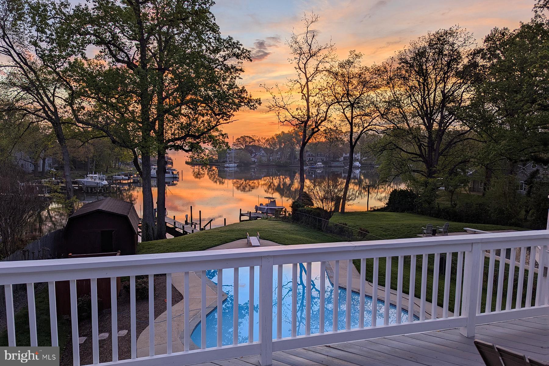 SPRIGGS COVE - Residential