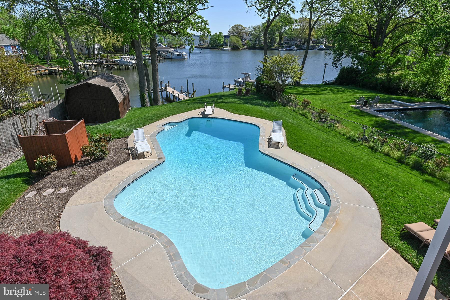SPRIGGS COVE - Residential