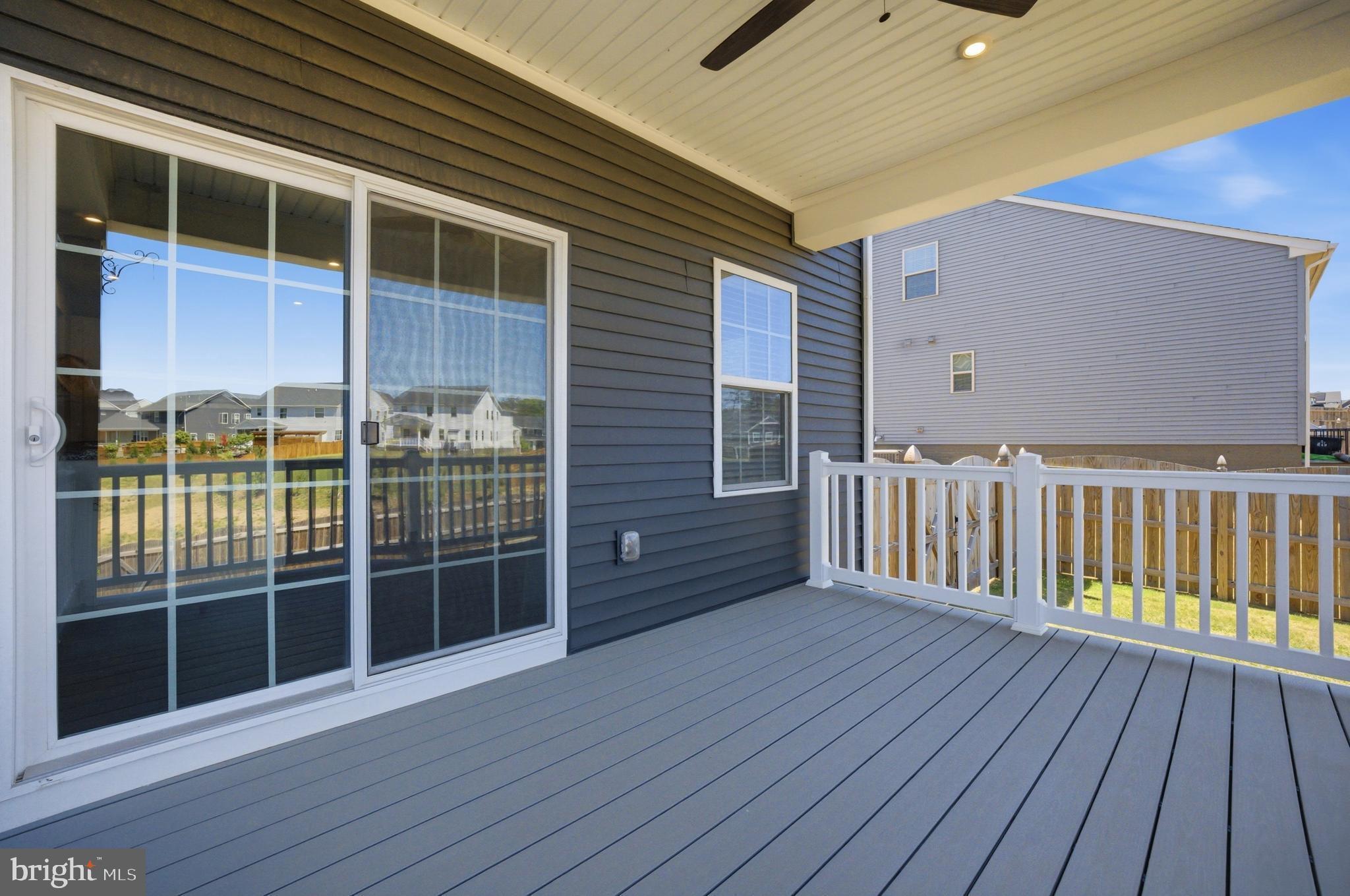 STONEHOUSE - Residential