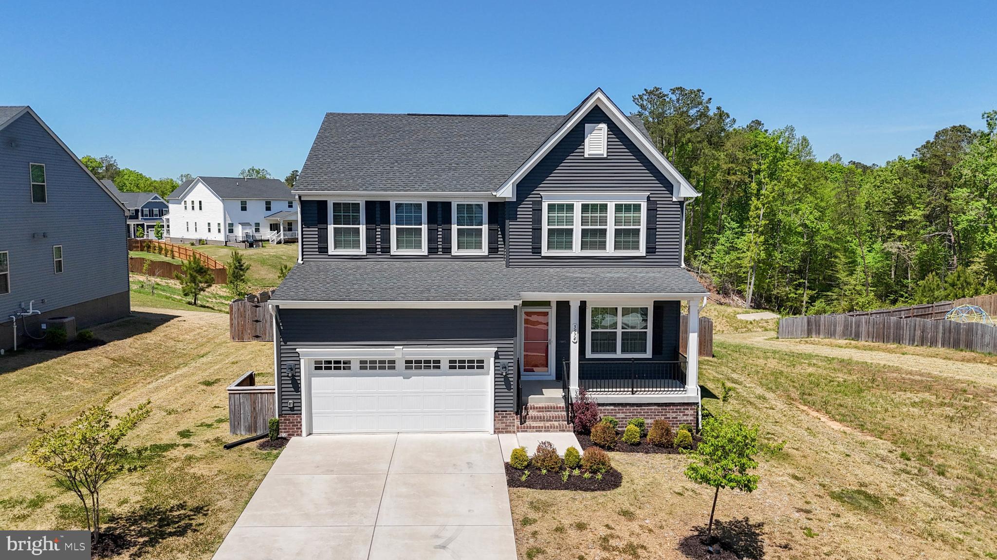 STONEHOUSE - Residential