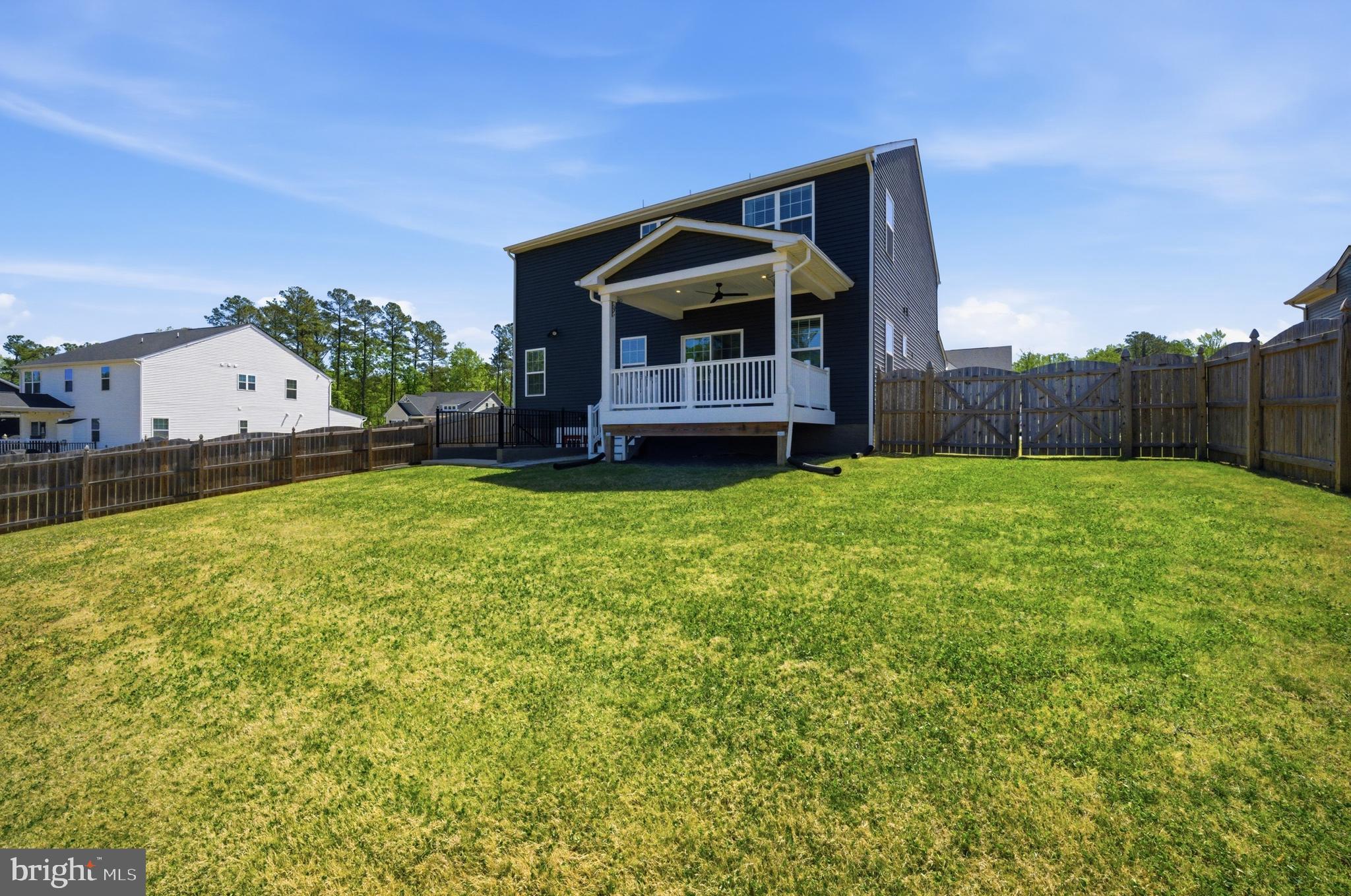 STONEHOUSE - Residential