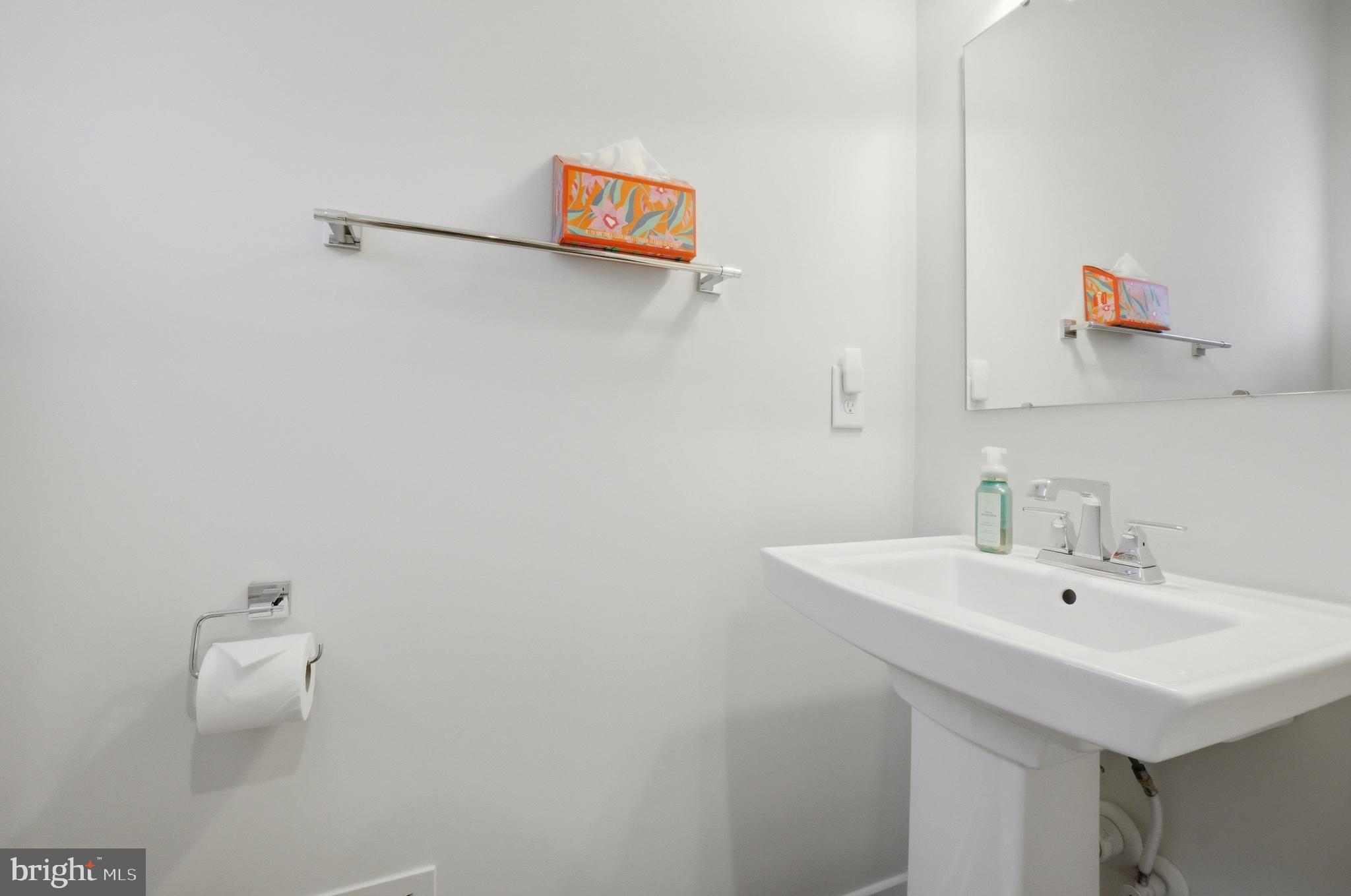 STONEHOUSE - Residential