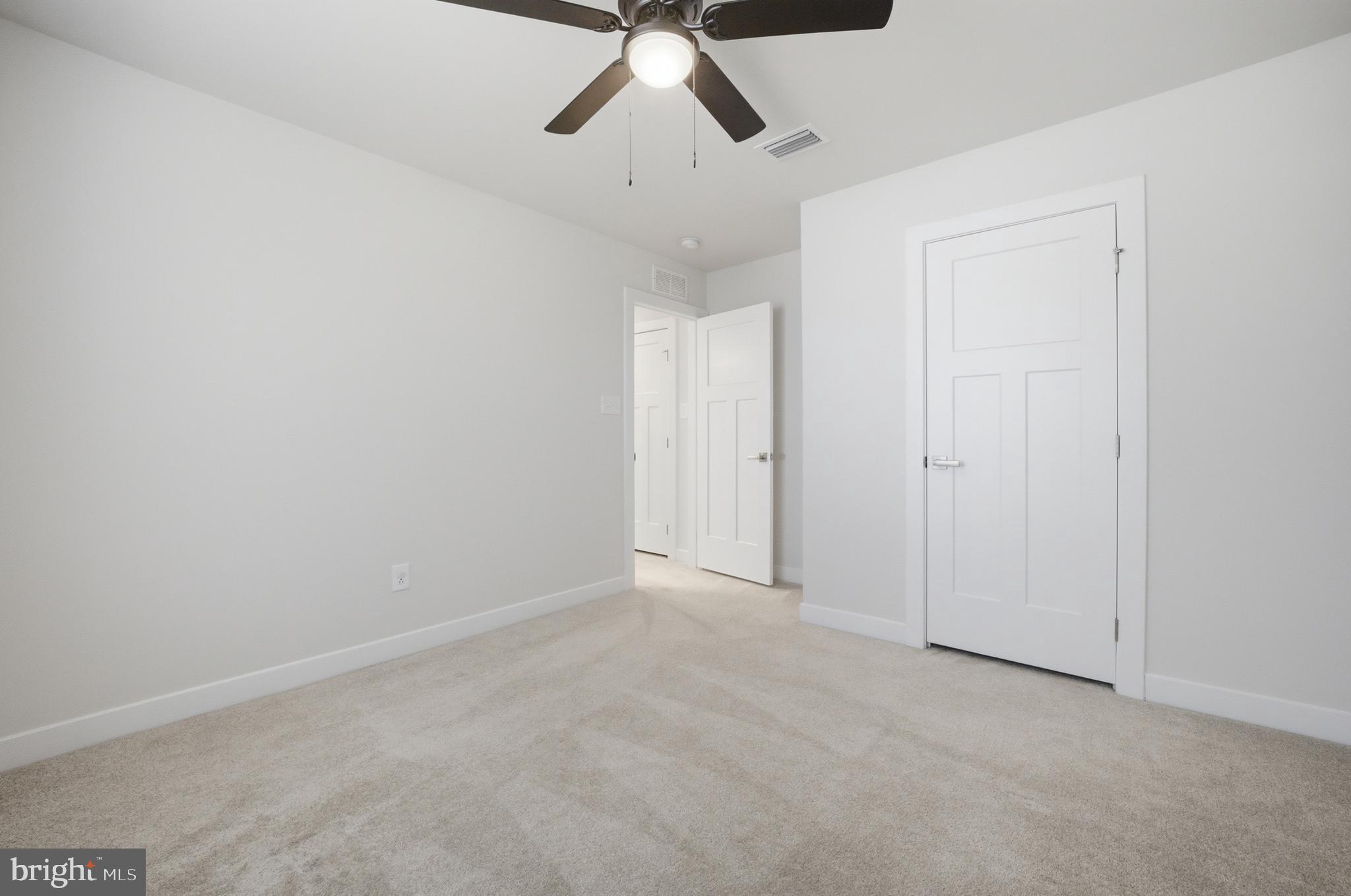 STONEHOUSE - Residential