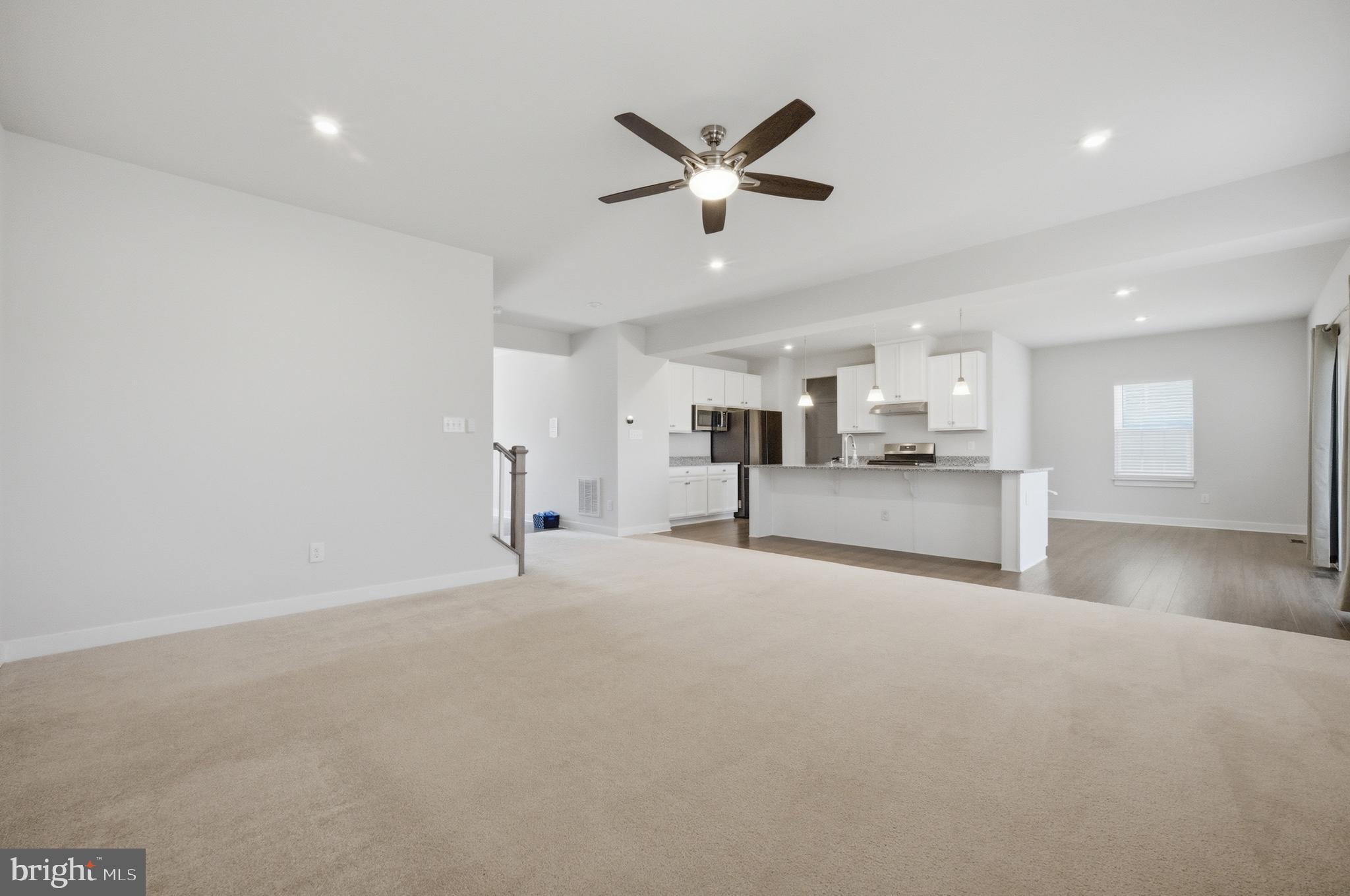 STONEHOUSE - Residential