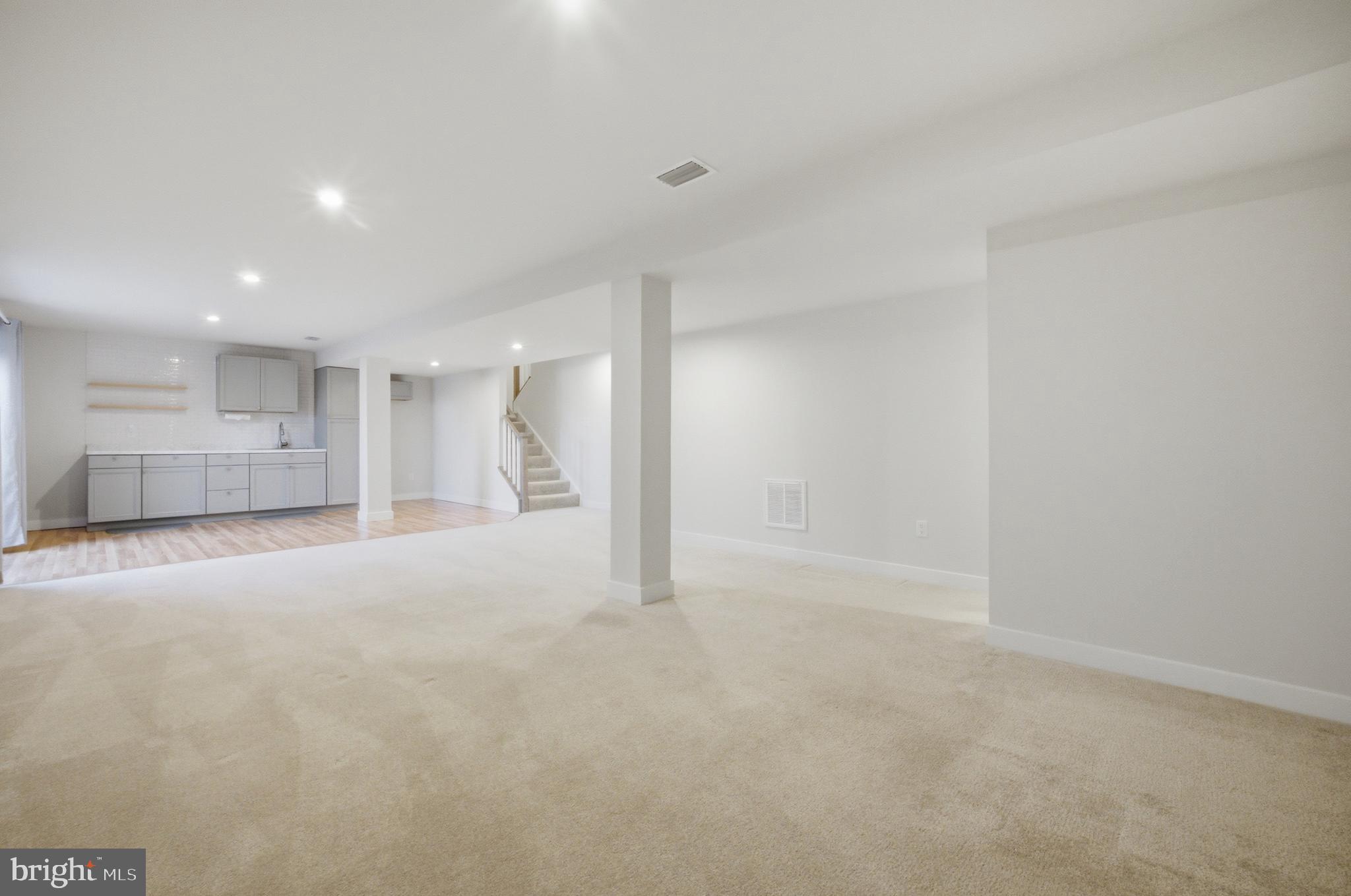 STONEHOUSE - Residential