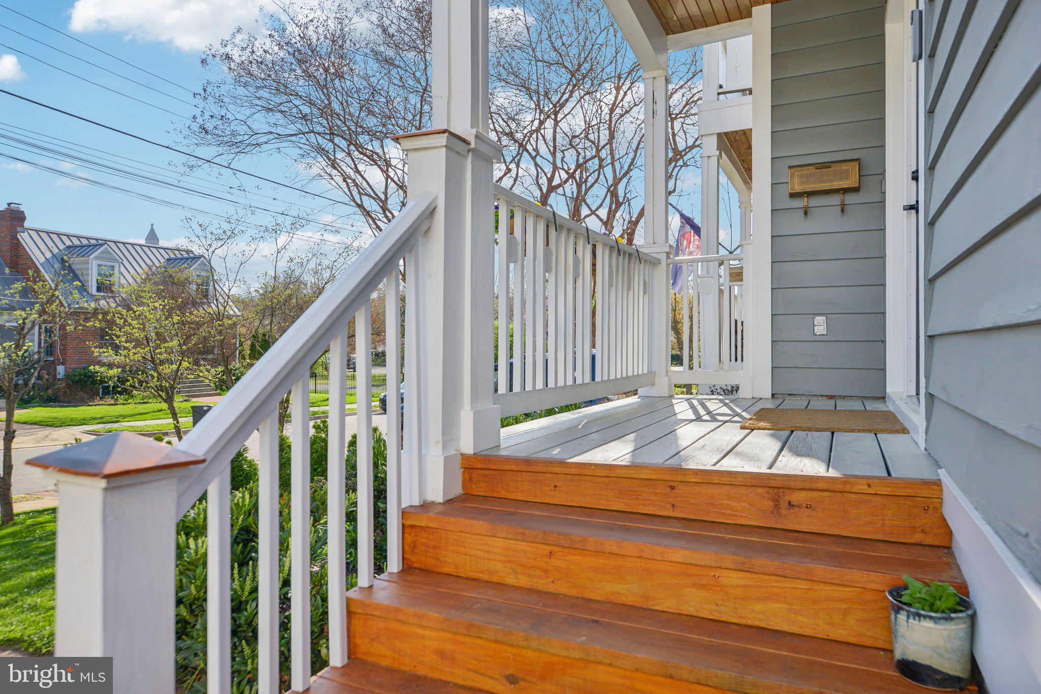 ROSEMONT PARK - Residential