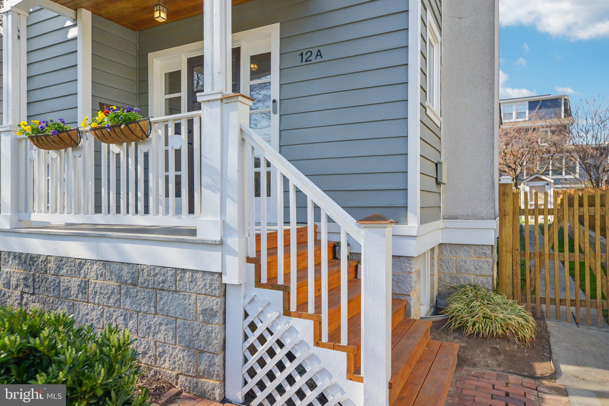 ROSEMONT PARK - Residential