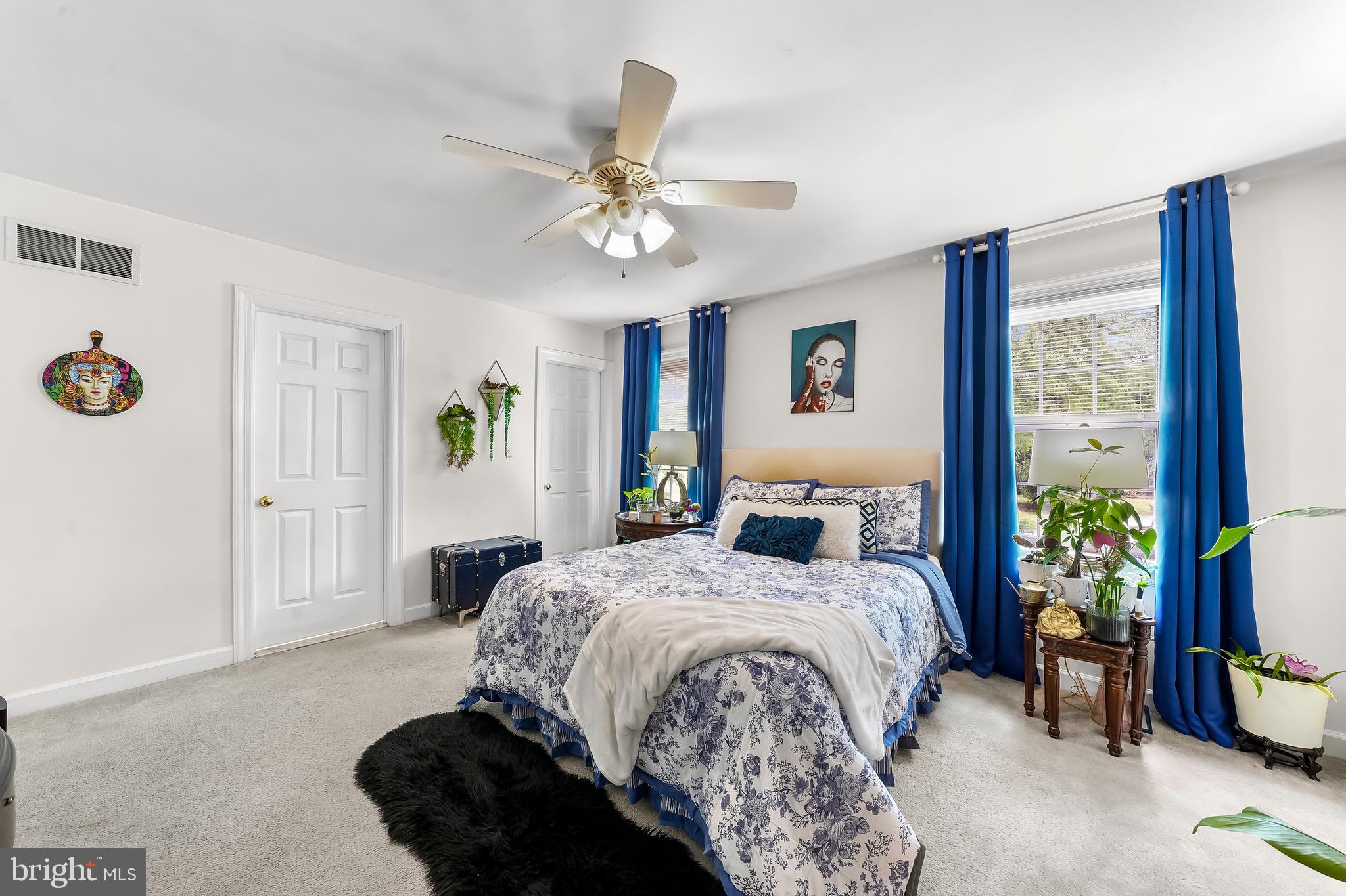 MARSHALL CREEK FAR - Residential