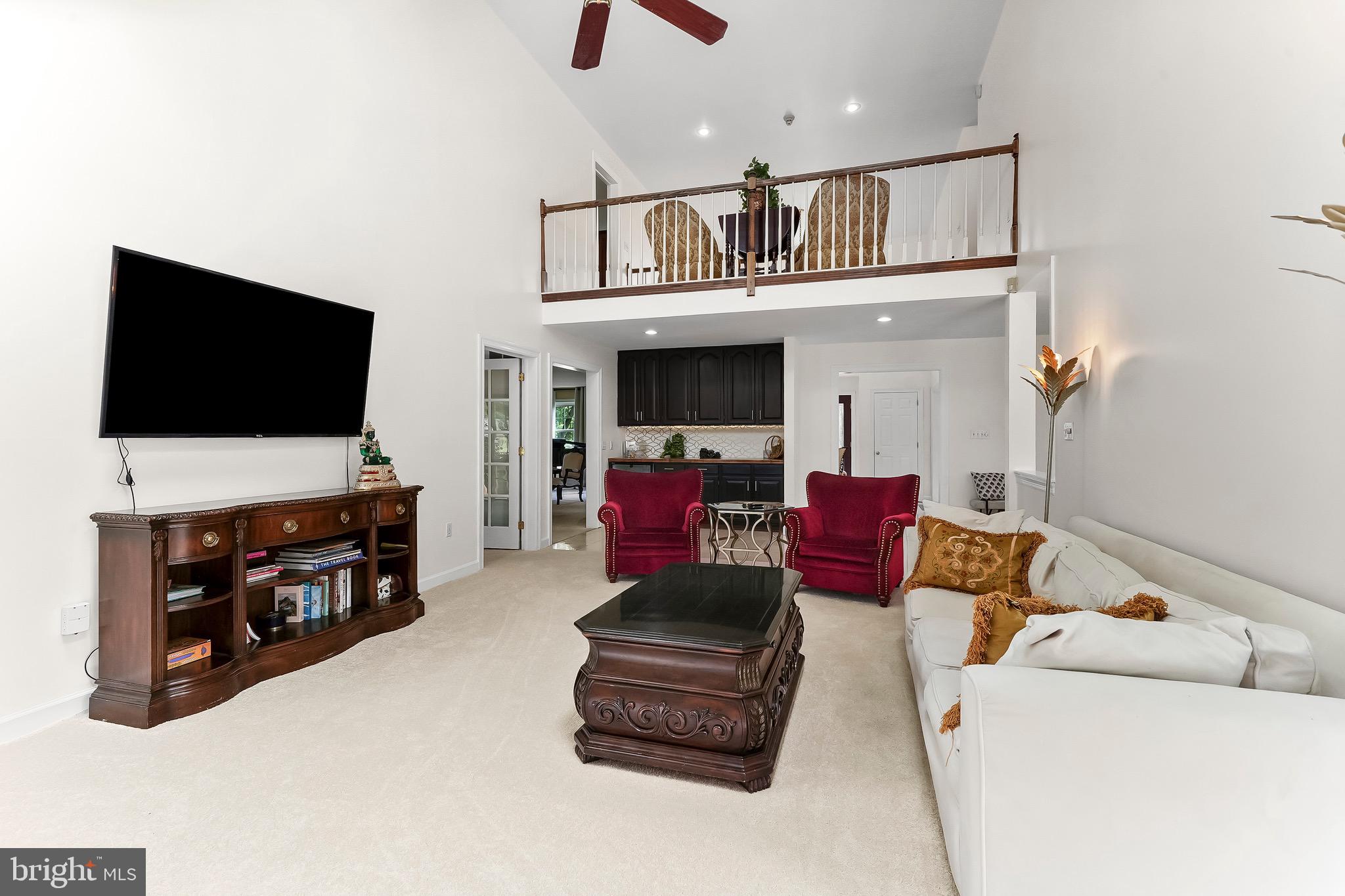 MARSHALL CREEK FAR - Residential