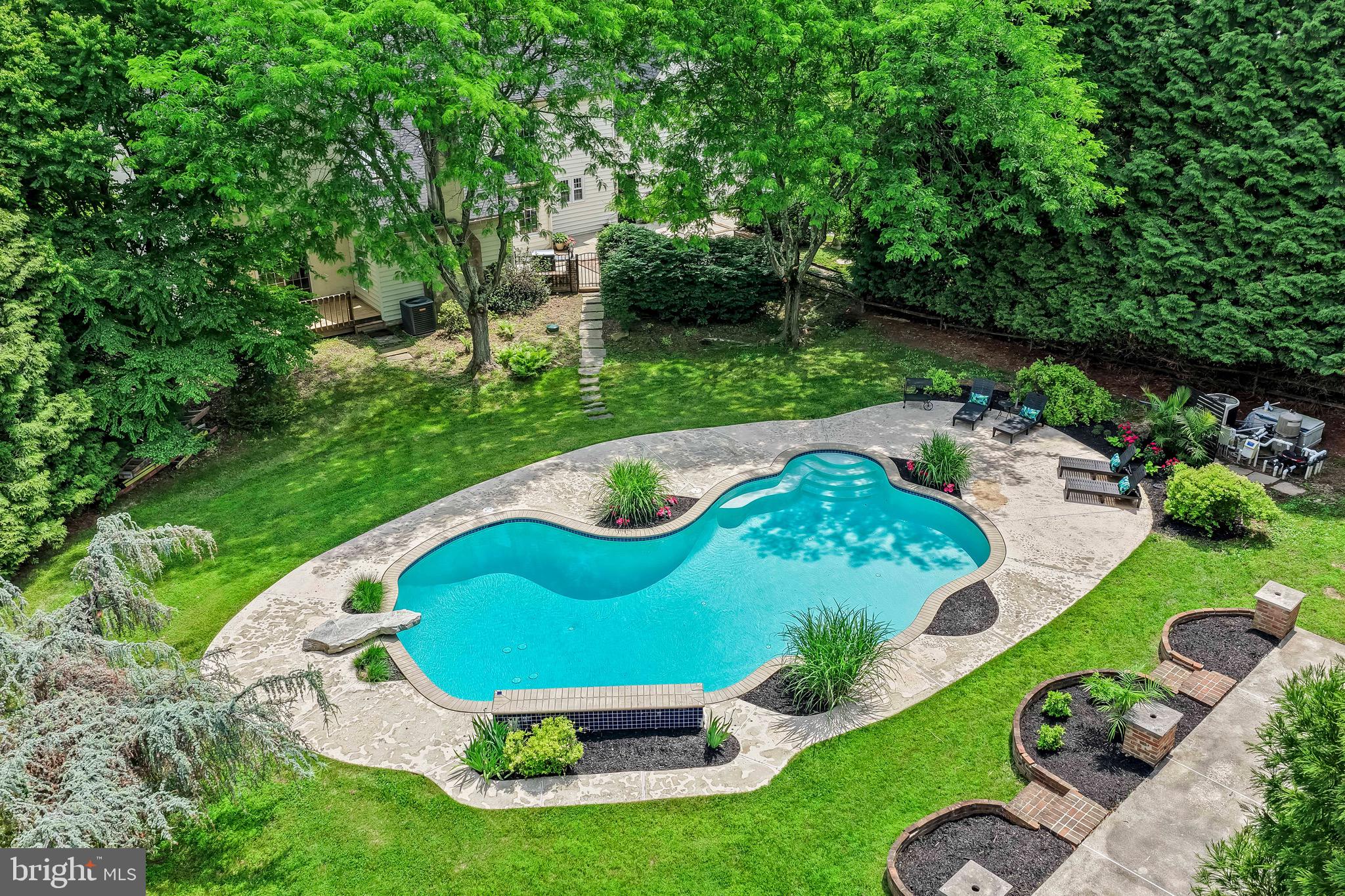 MARSHALL CREEK FAR - Residential