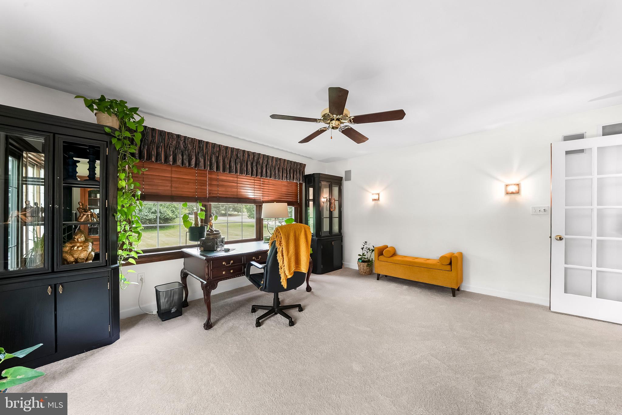 MARSHALL CREEK FAR - Residential