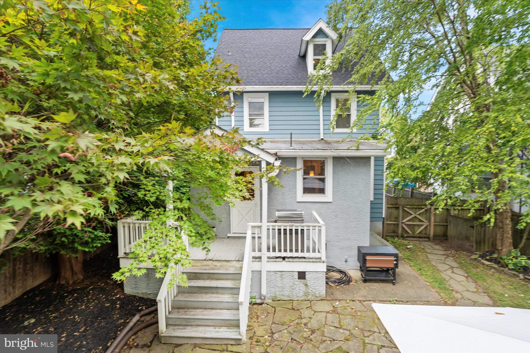 BRYN MAWR - Residential