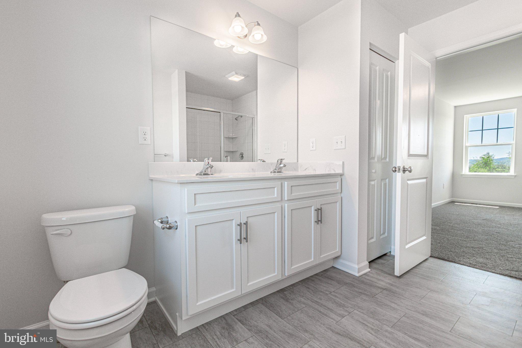 FARM LANE ESTATES - Residential
