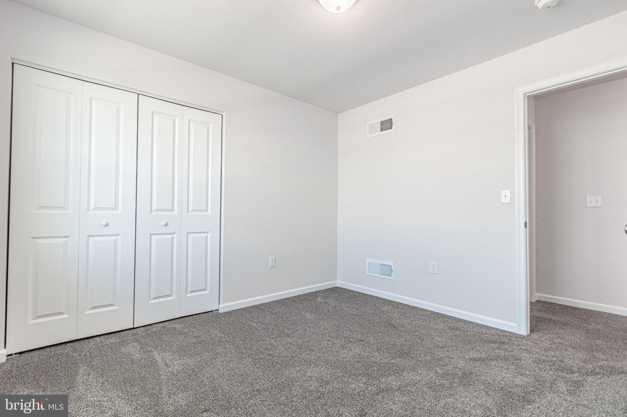 FARM LANE ESTATES - Residential