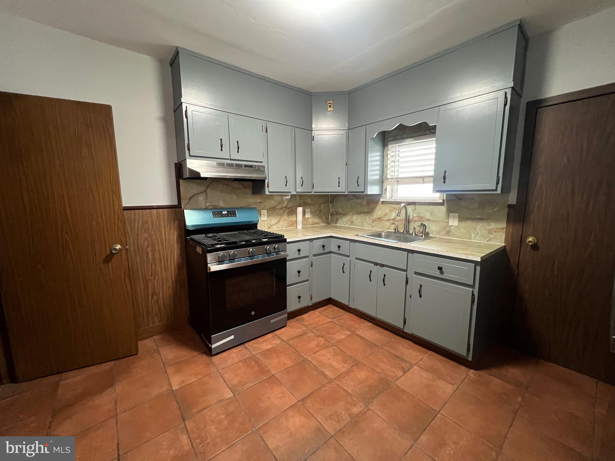 NORTHWOOD - Residential