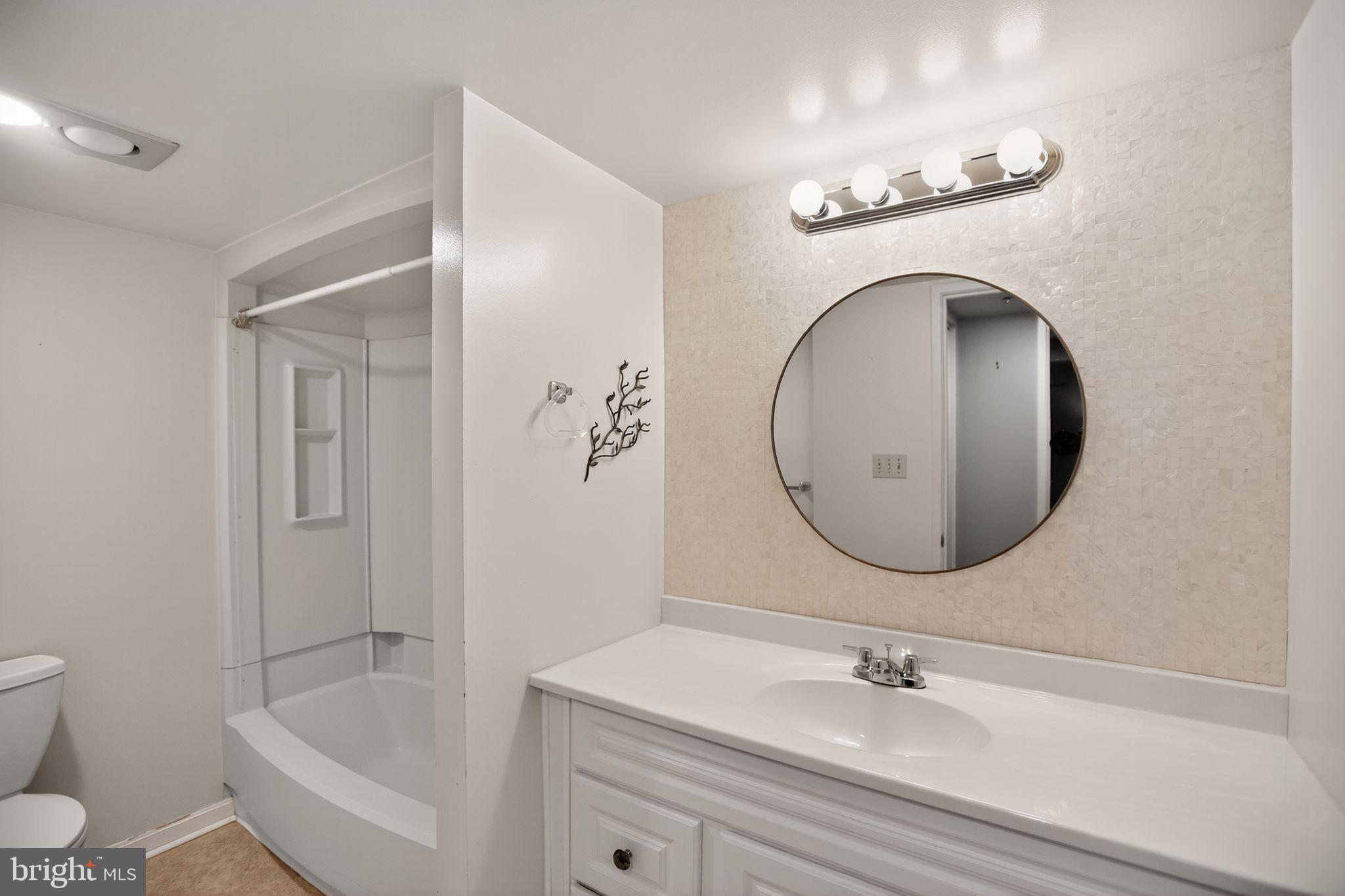 GREENS AT LEISURE WORLD - Residential
