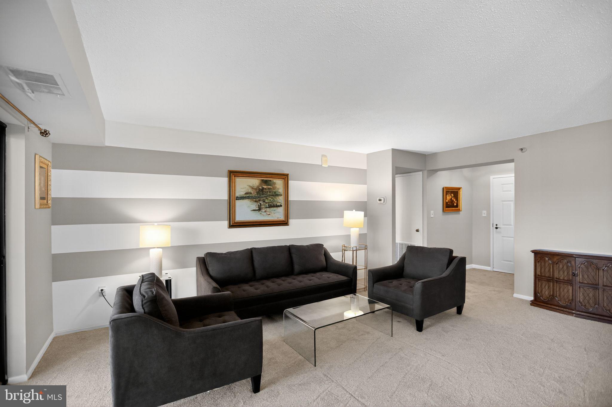 GREENS AT LEISURE WORLD - Residential