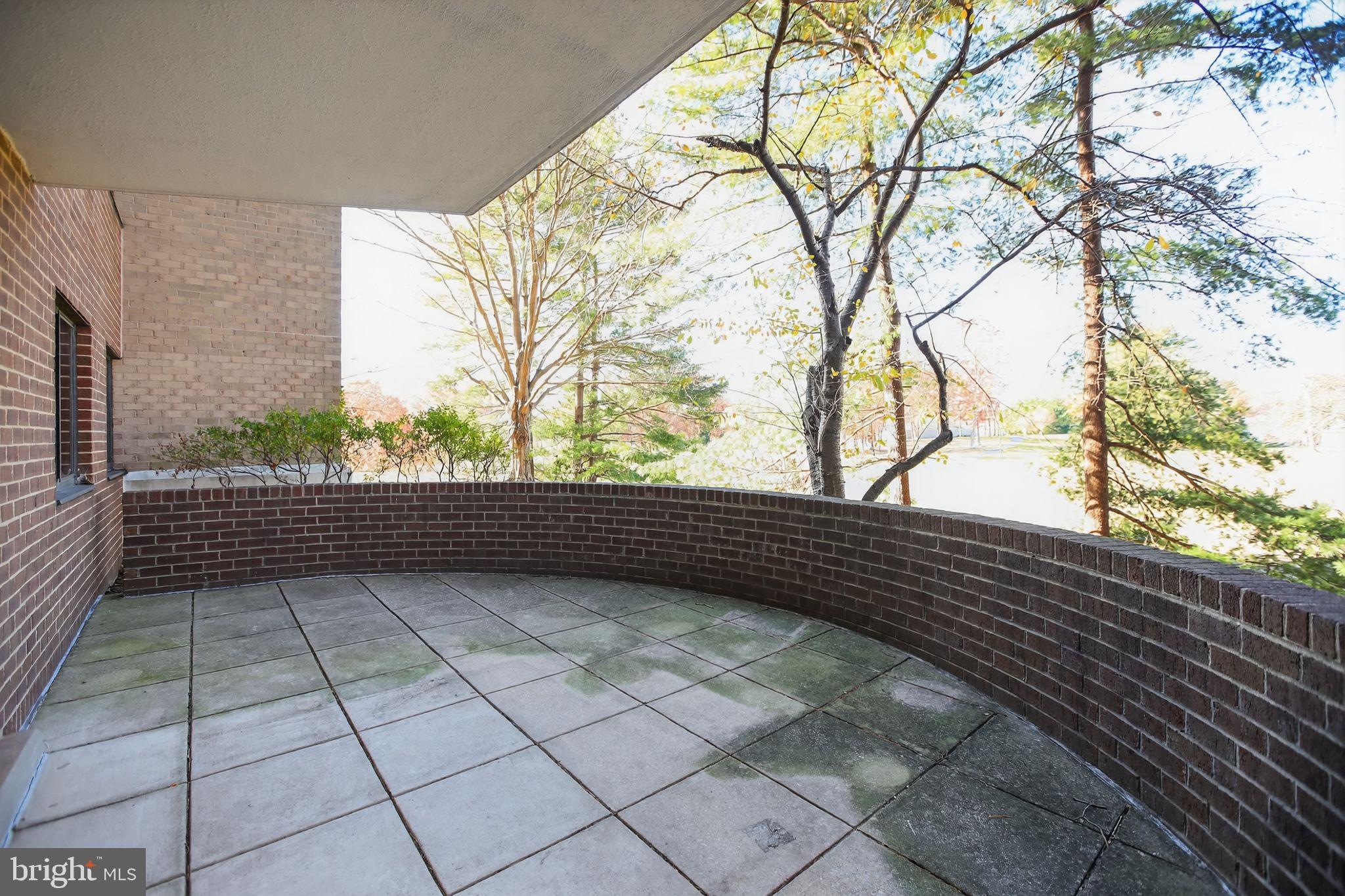 GREENS AT LEISURE WORLD - Residential