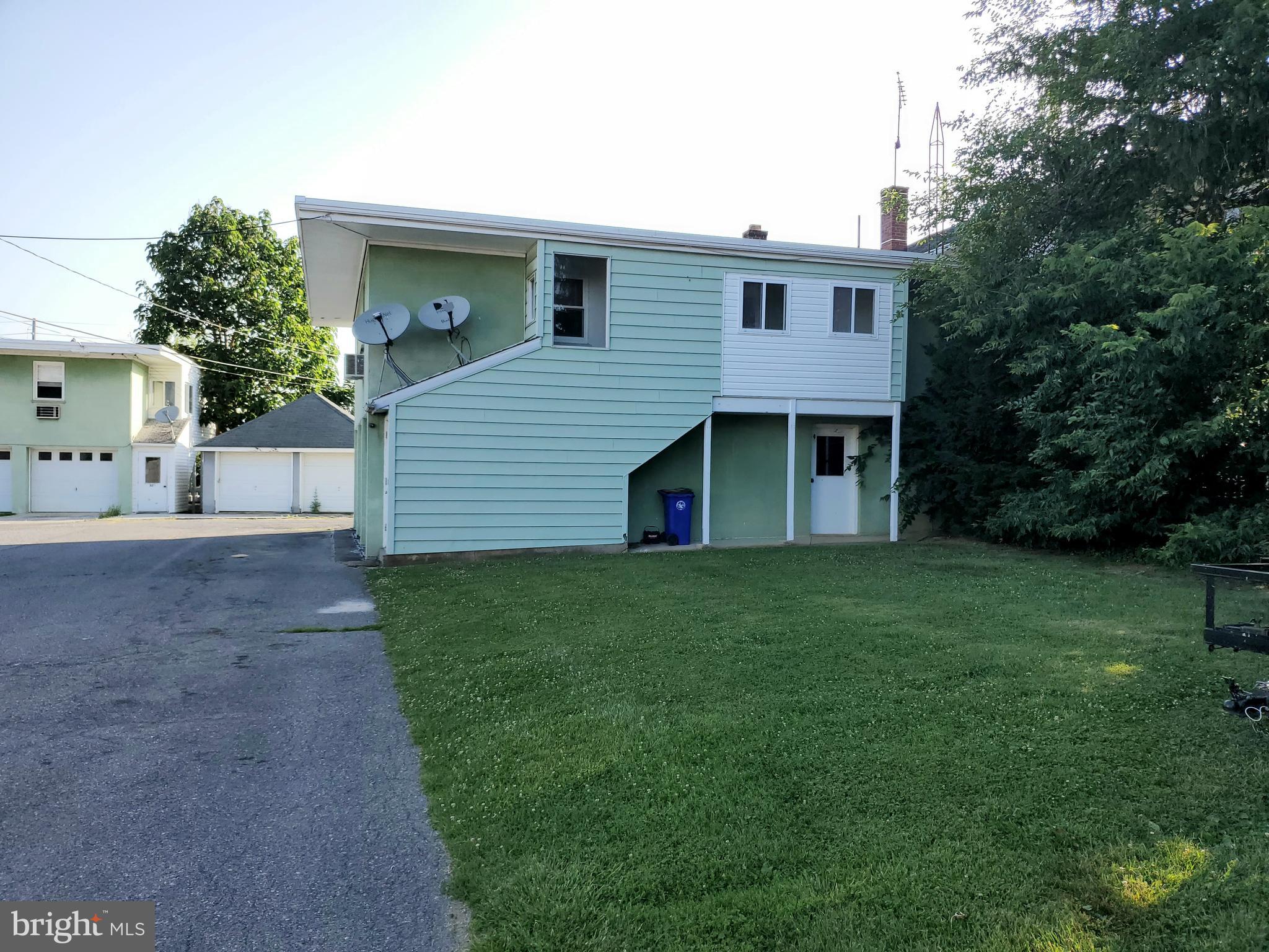MIDDLETOWN - Residential