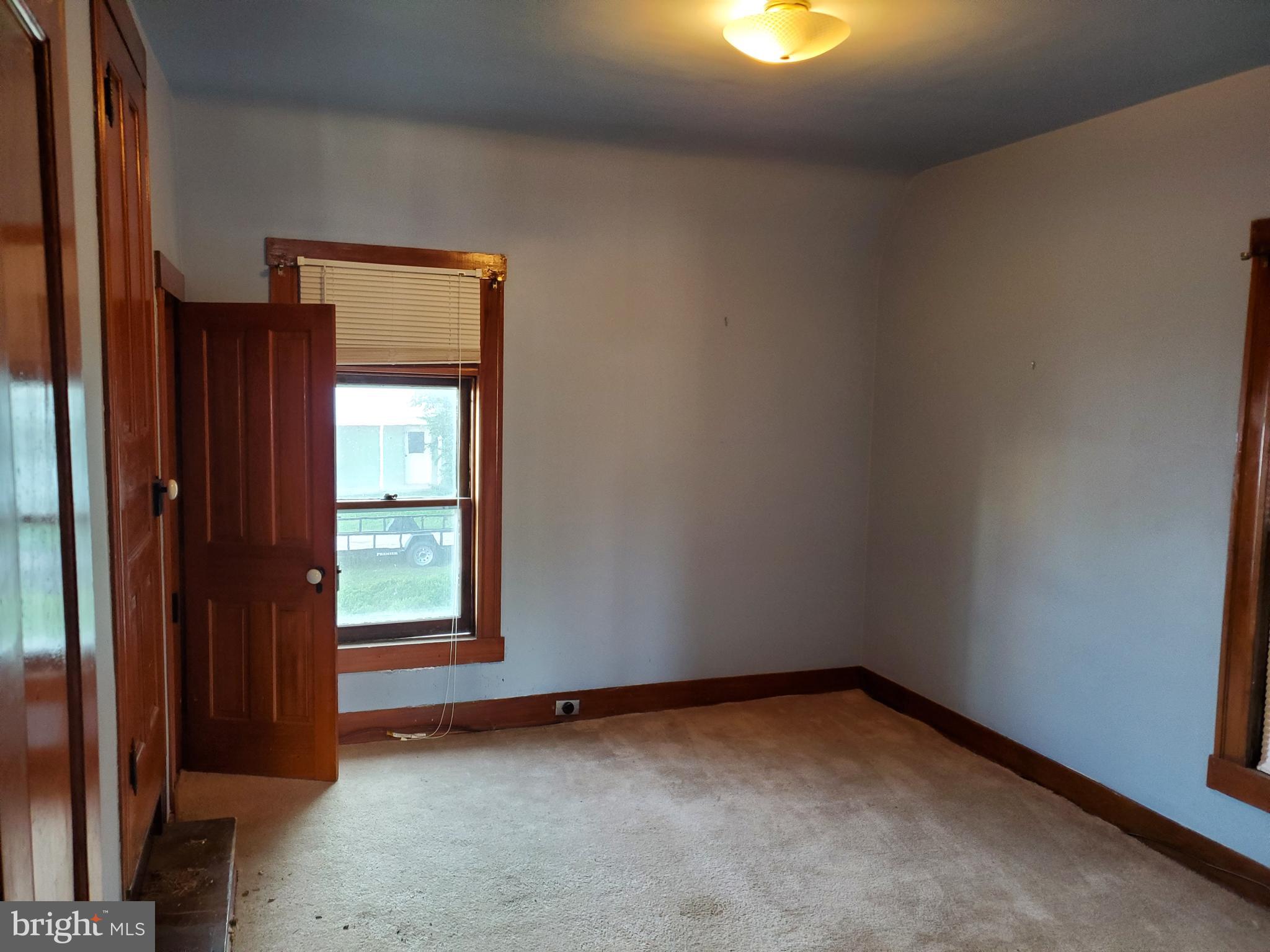 MIDDLETOWN - Residential