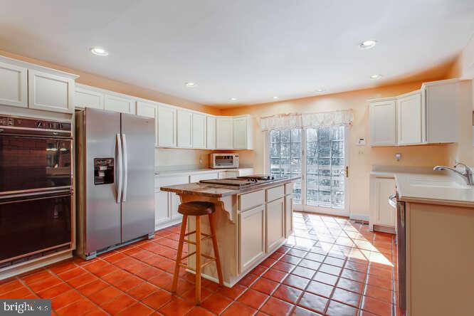 INDEPENDENCY - Residential