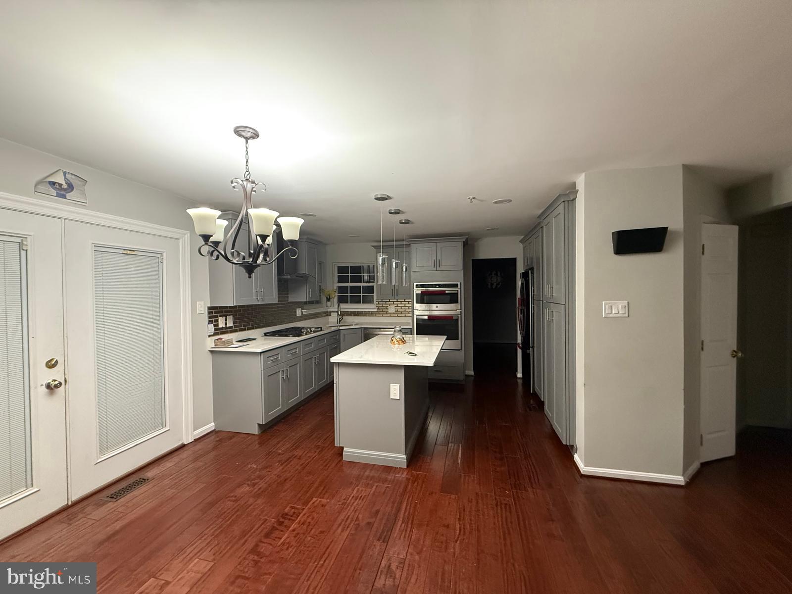 SPRINGDALE-PLAT 3> - Residential Lease