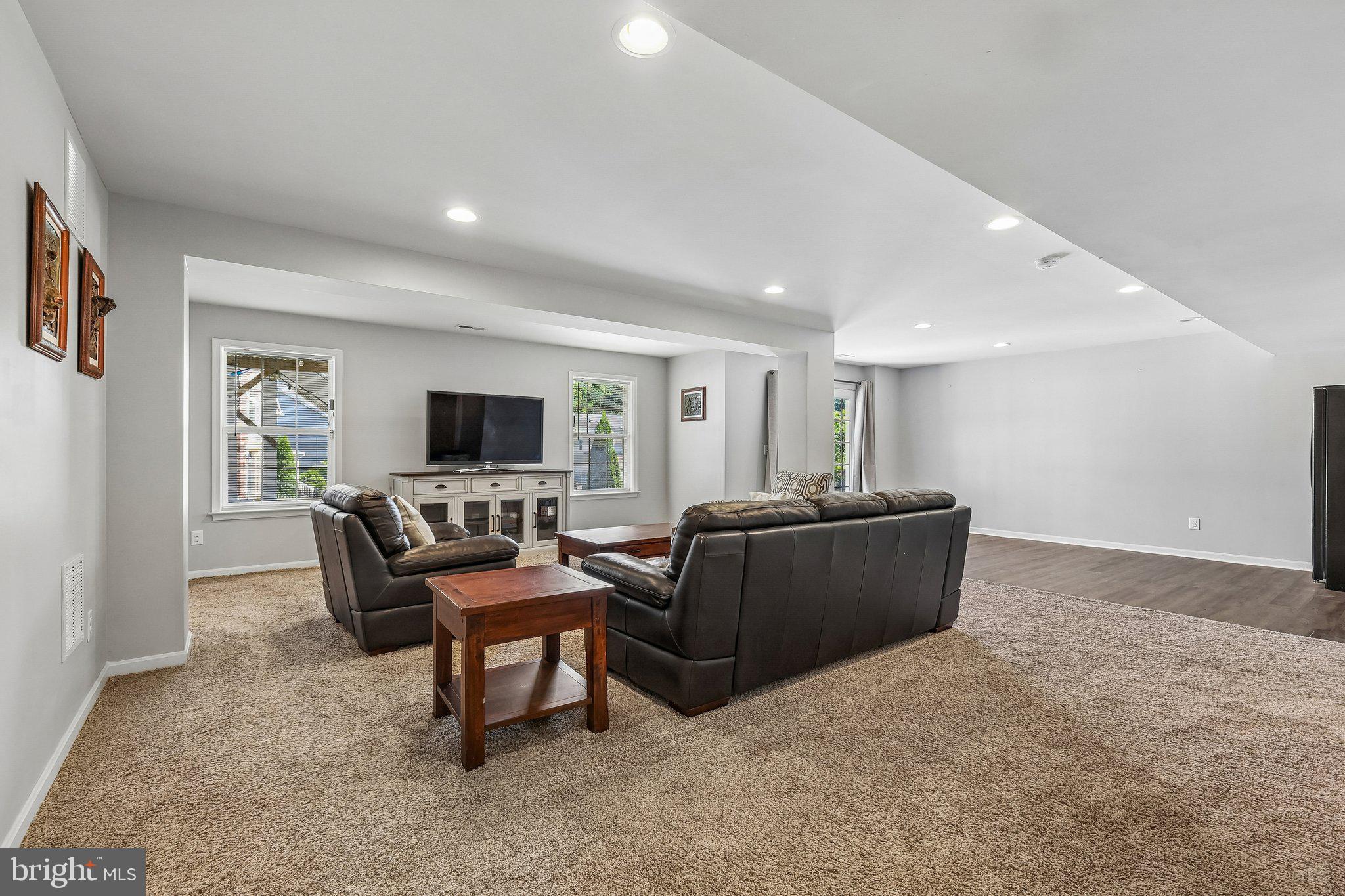 CLARKE'S CROSSING - Residential