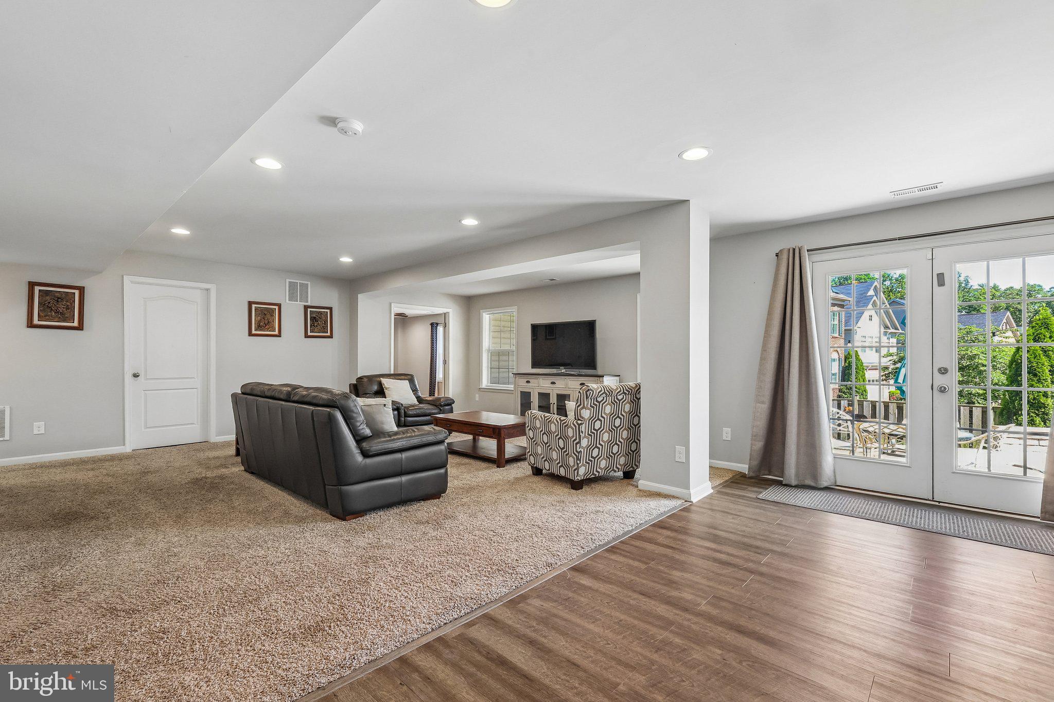 CLARKE'S CROSSING - Residential
