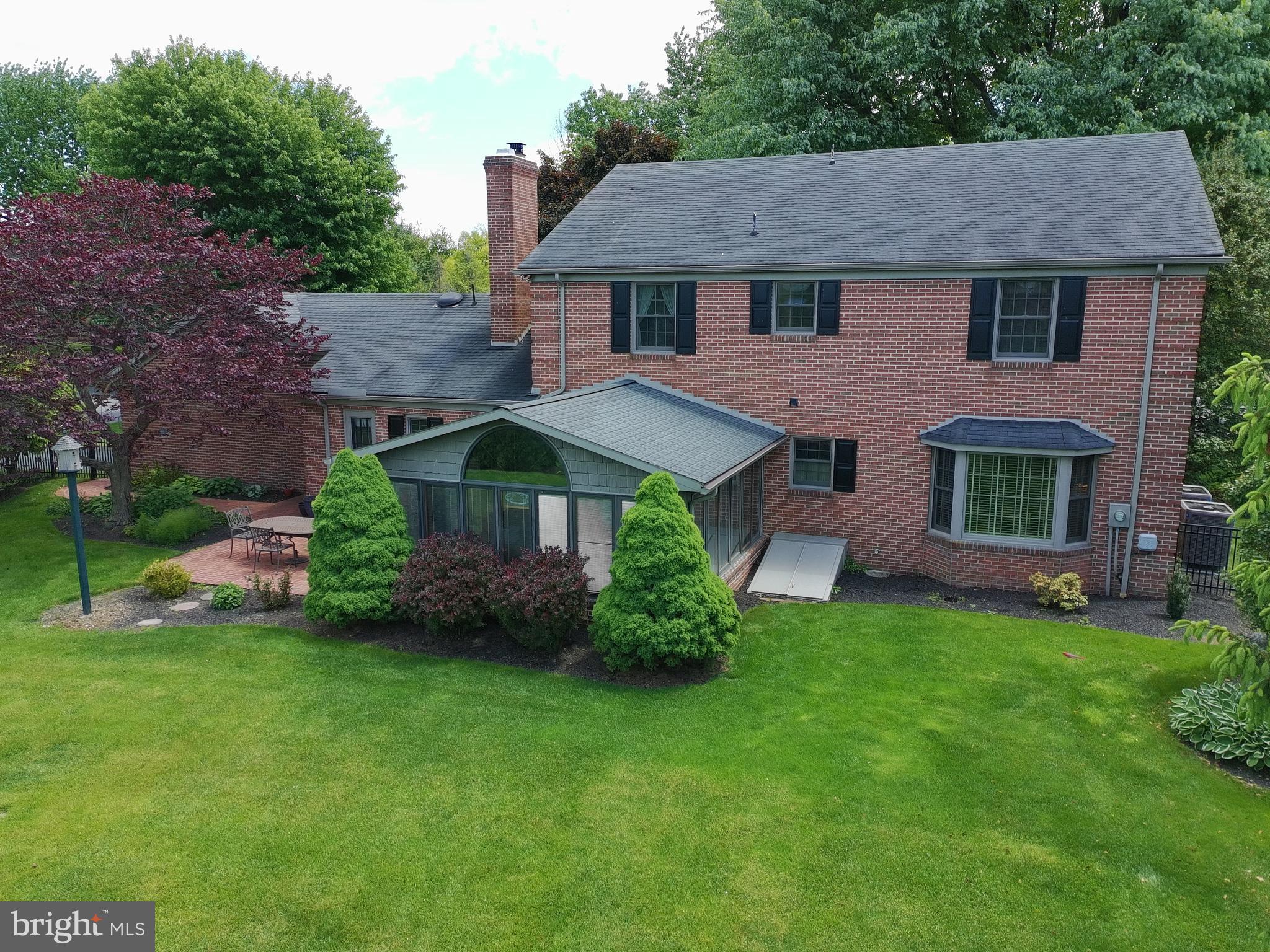 SOUTH GUILFORD HILLS - Residential
