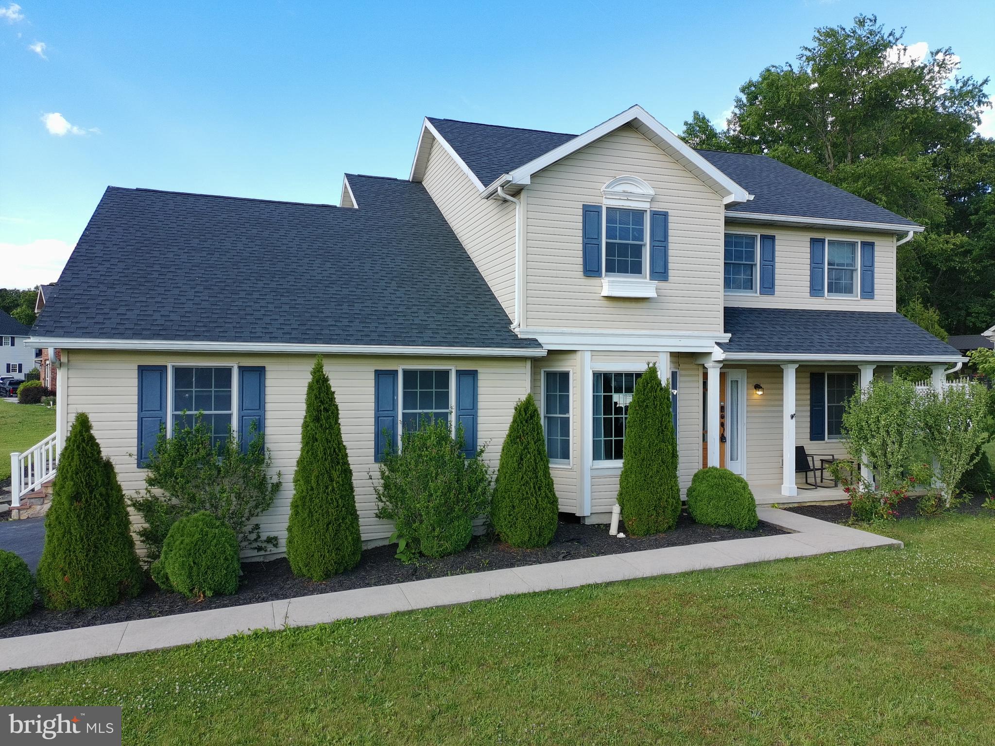 Check out this 4-bedroom, 2 full / 1 half bath Colonial-style home located within Stony Point! Enjoy a fenced backyard designed for entertaining to spotlight your in-ground pool and enjoy alongside the screened in porch, & retractable awning! Inside the main level, find the kitchen with custom cherry cabinetry, granite countertops and dinging area. You also have a large family room and formal living and dining rooms. Upstairs, the spacious primary suite offers a walk-in closet, private full bath with laundry area. You'll find the three additional bedrooms and your full hall bath! The finished lower level provides a large bonus room plus additional flex space ideal for a home office, gym, or playroom. Situated on a corner lot with plenty of space to enjoy both inside and out!