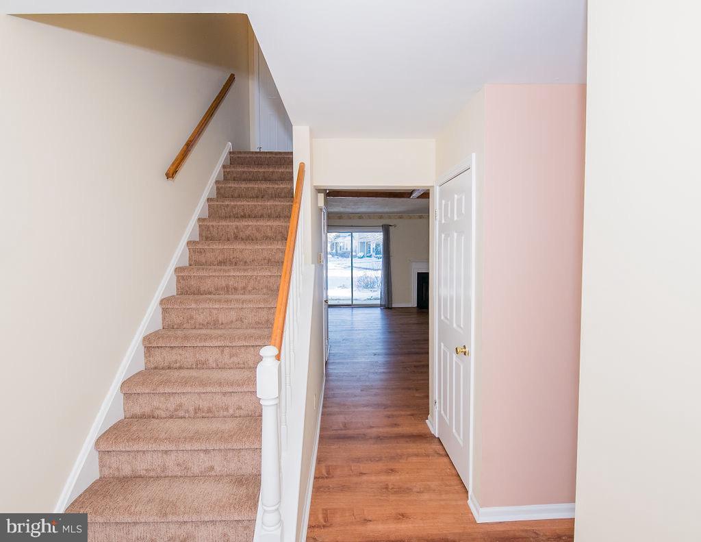 LIBERTY SQUARE - Residential Lease