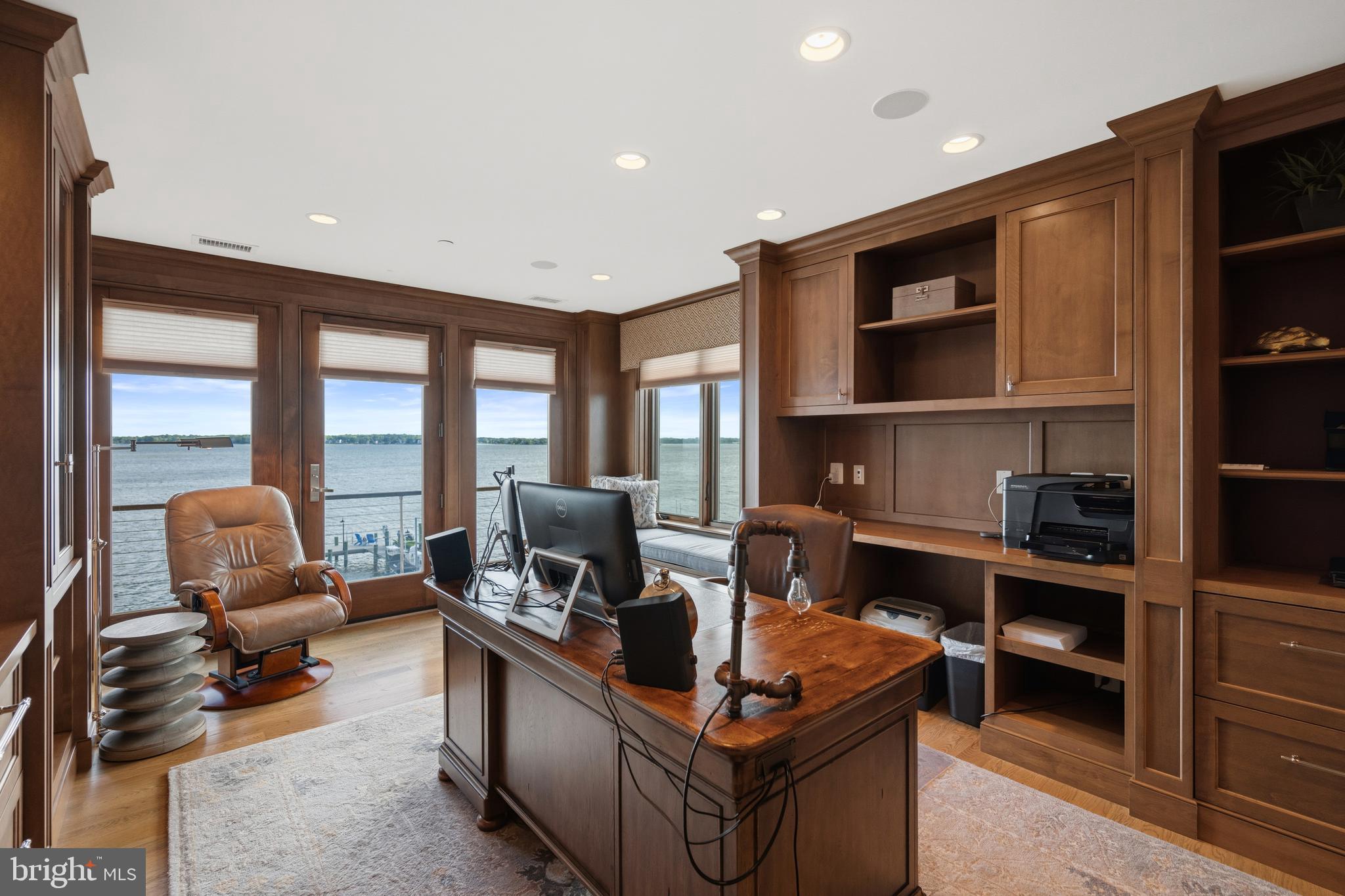 WATERGATE - Residential