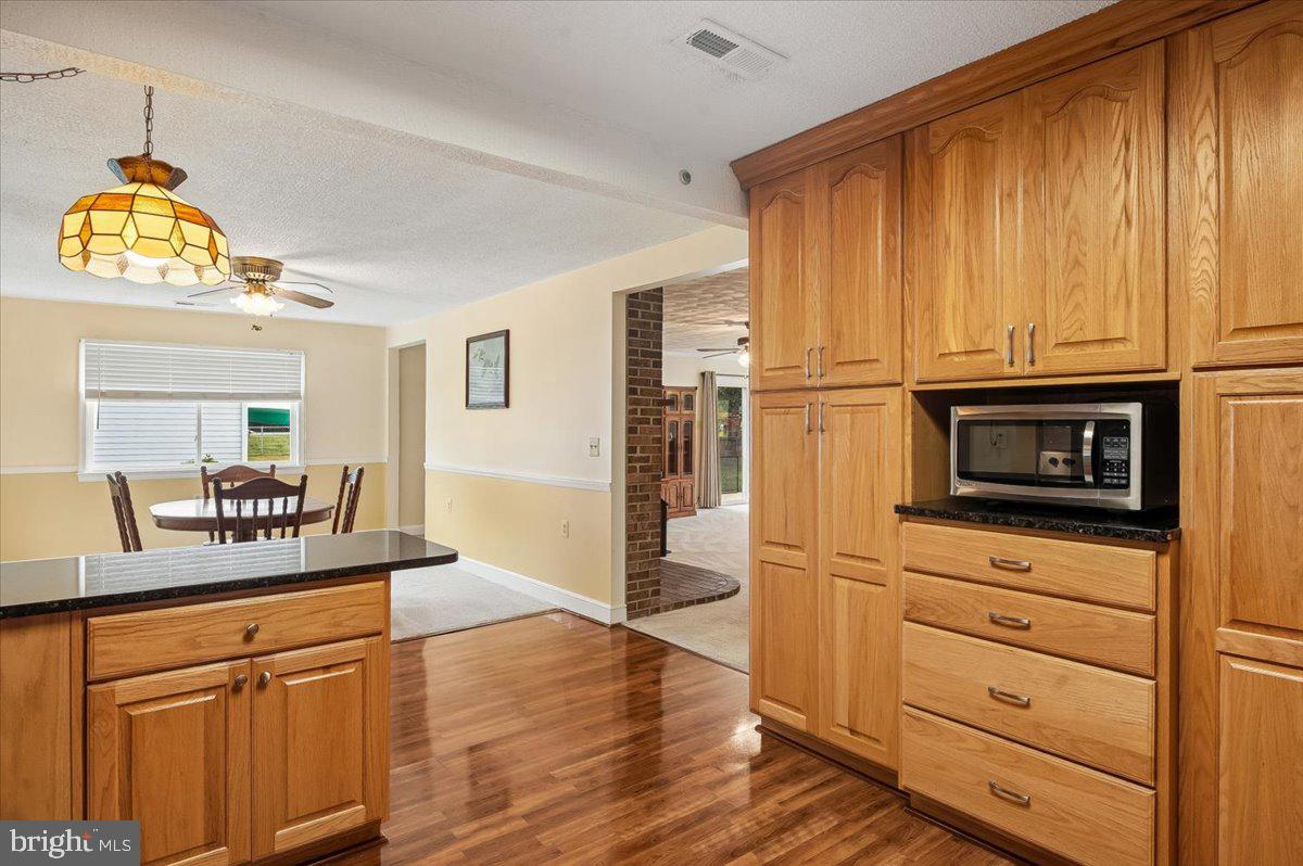 CAVALIER COUNTRY - Residential