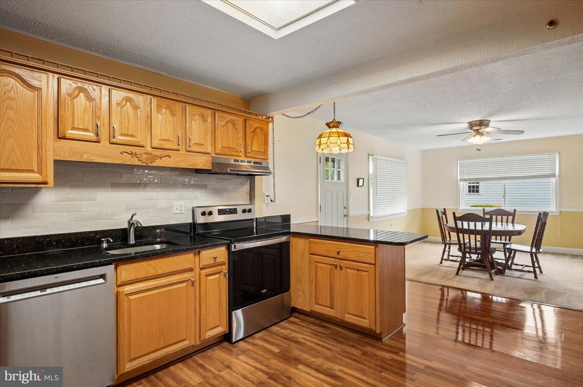 CAVALIER COUNTRY - Residential